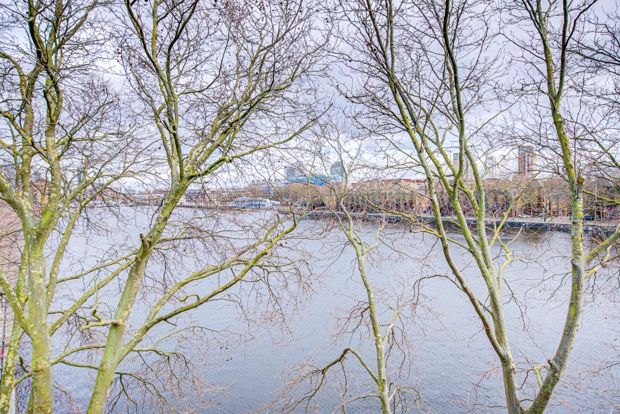 Statera Apartments - Thames View