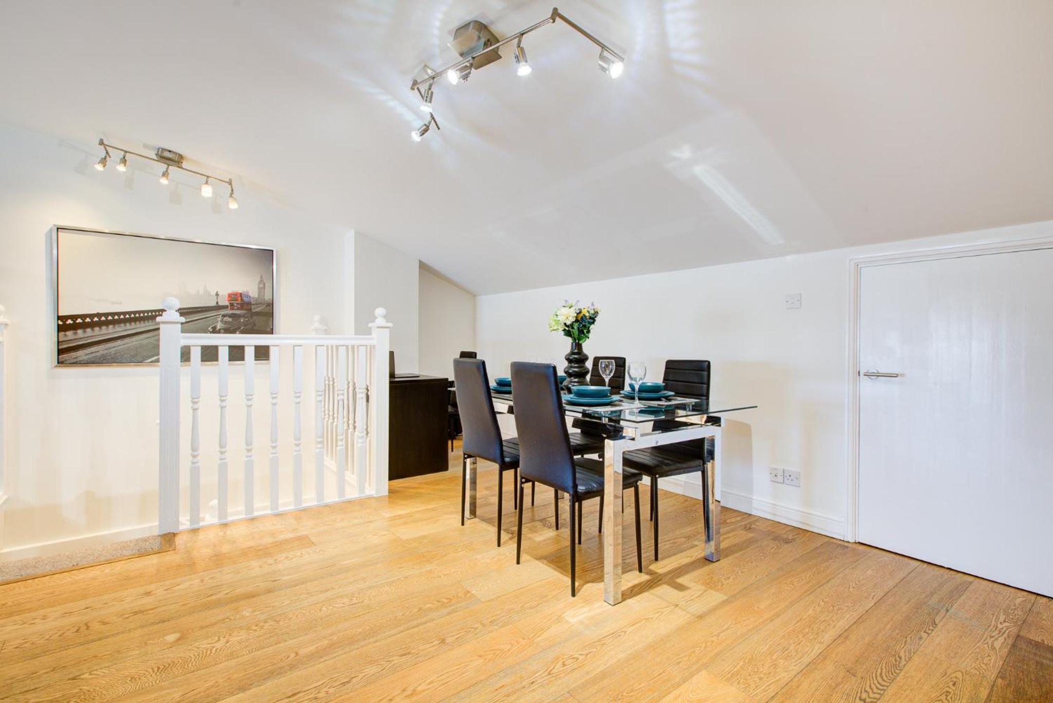 Statera Apartments - Thames View