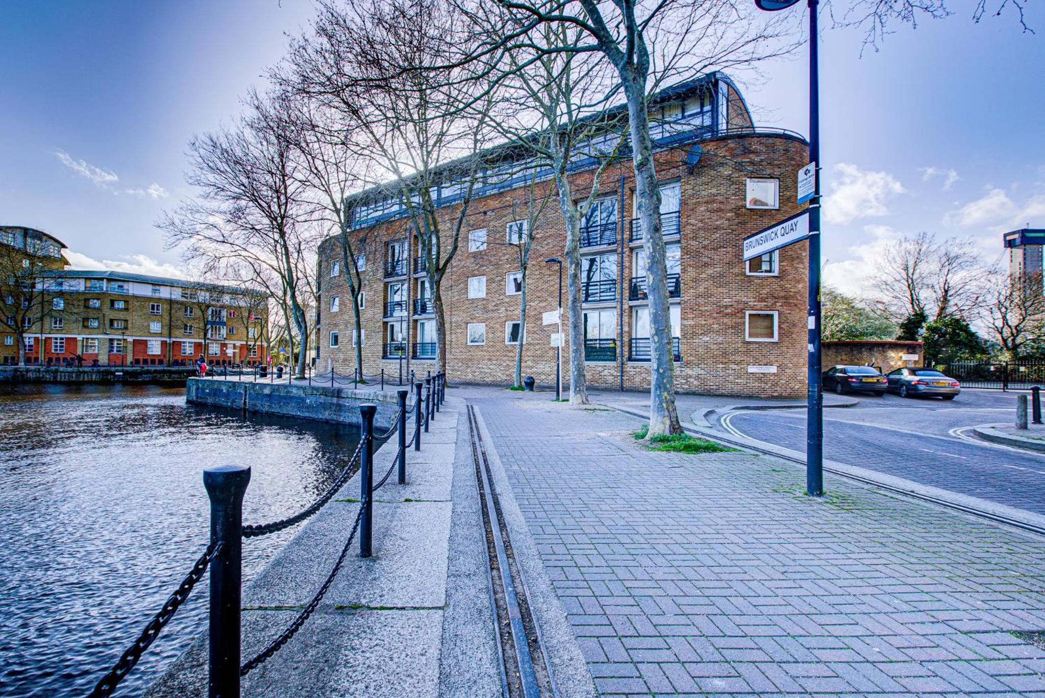 Statera Apartments - Thames View