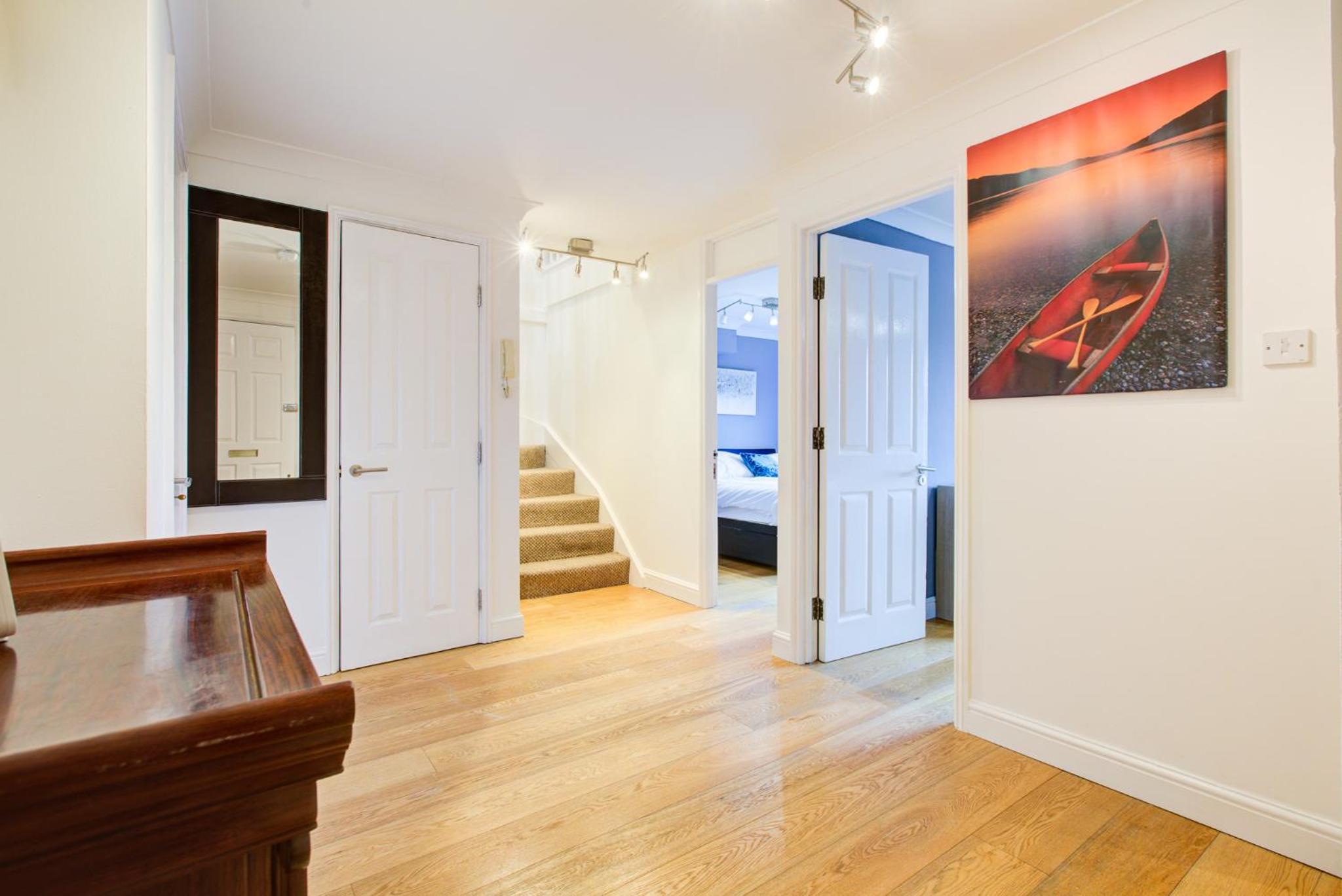 Statera Apartments - Thames View