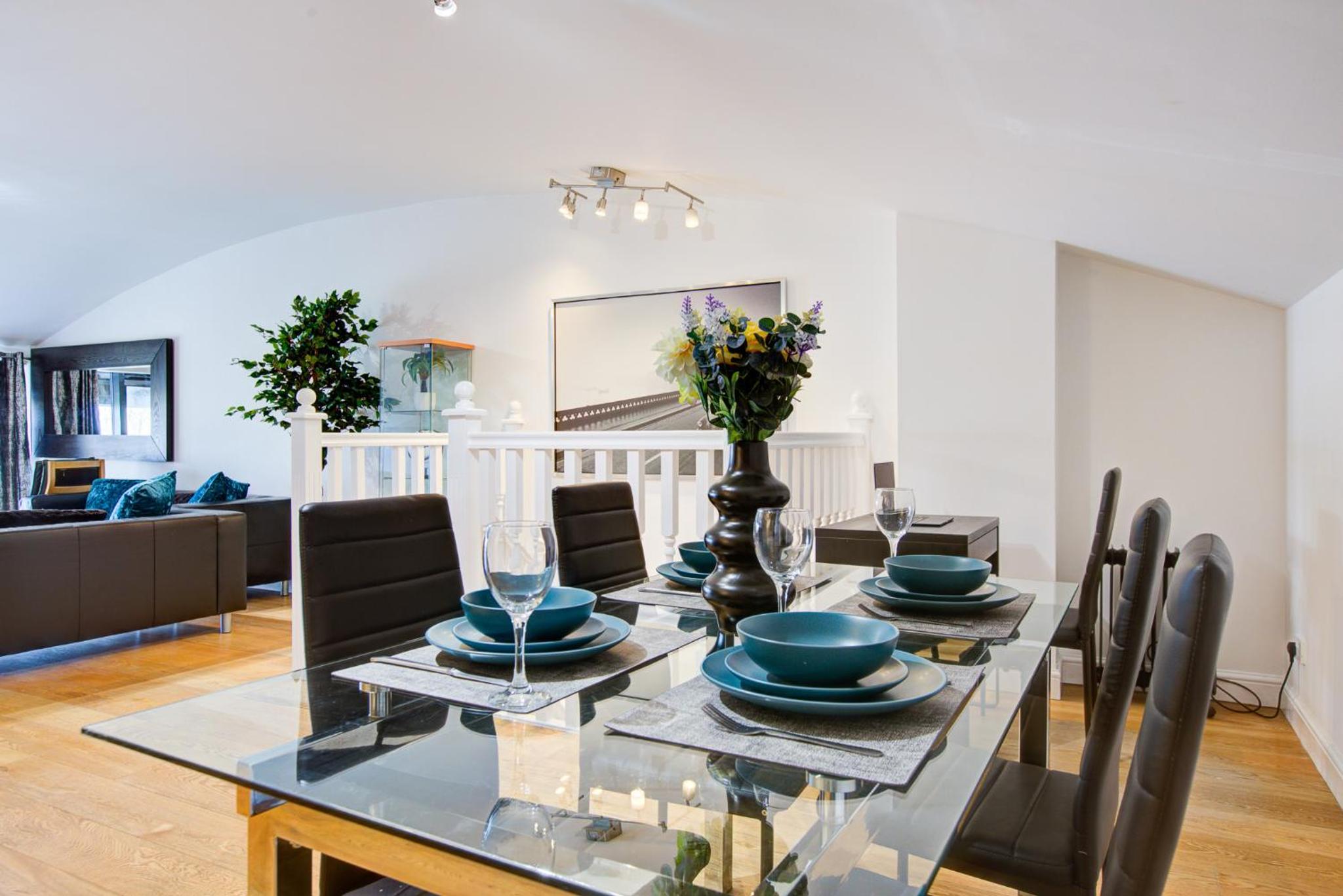 Statera Apartments - Thames View