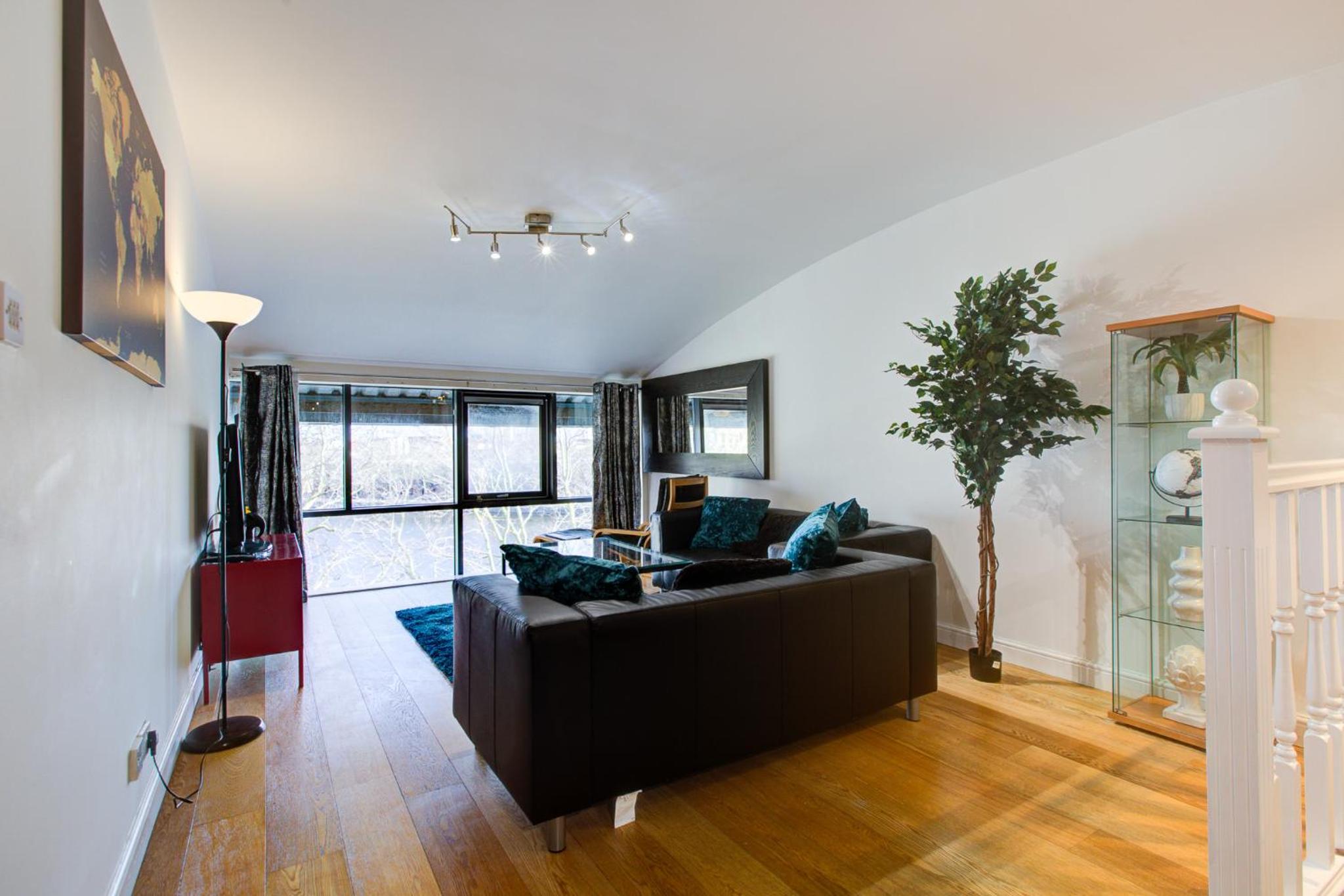 Statera Apartments - Thames View