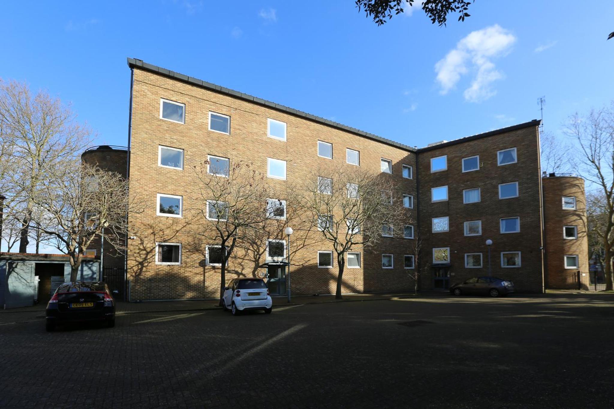 Statera Apartments - Thames View