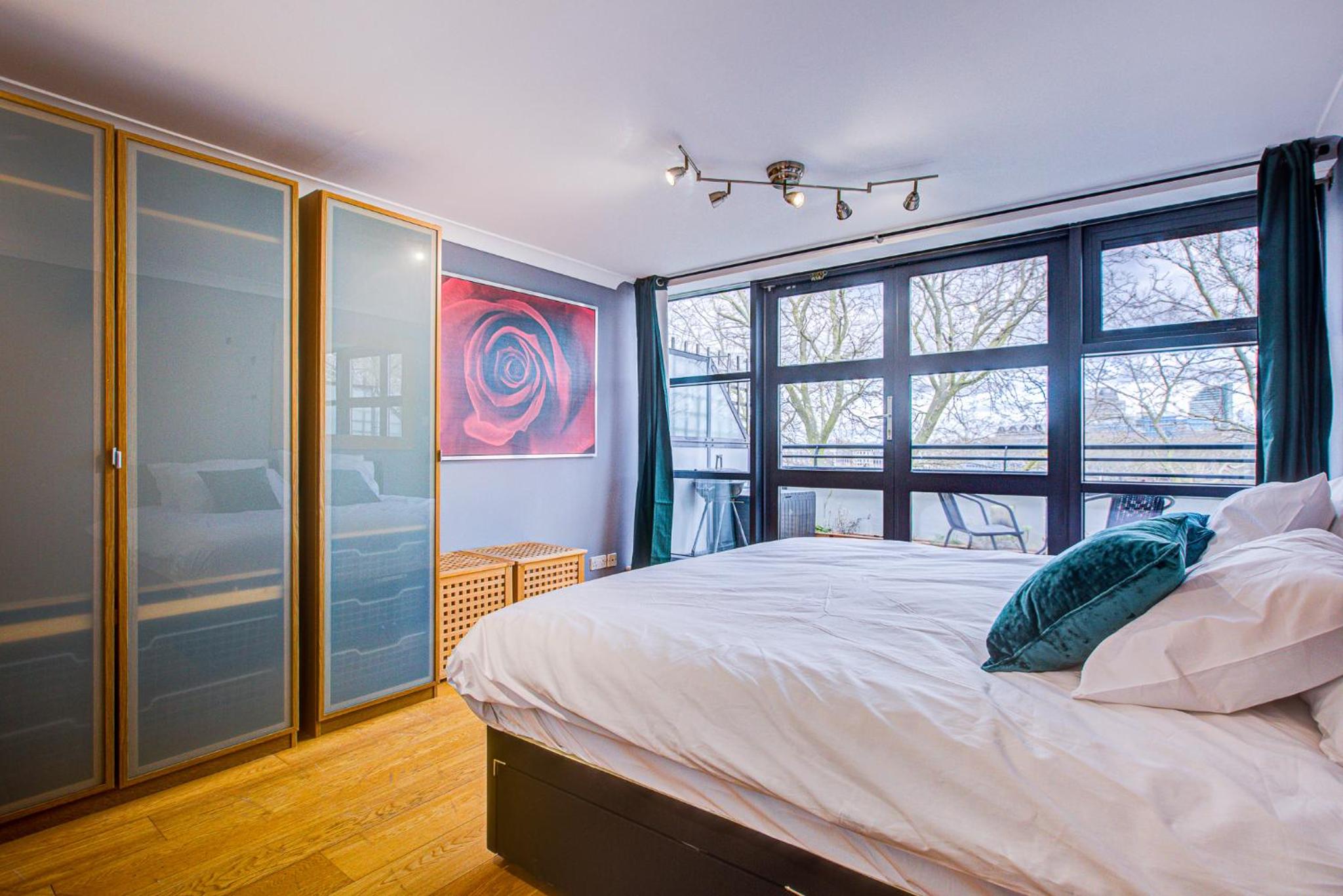 Statera Apartments - Thames View