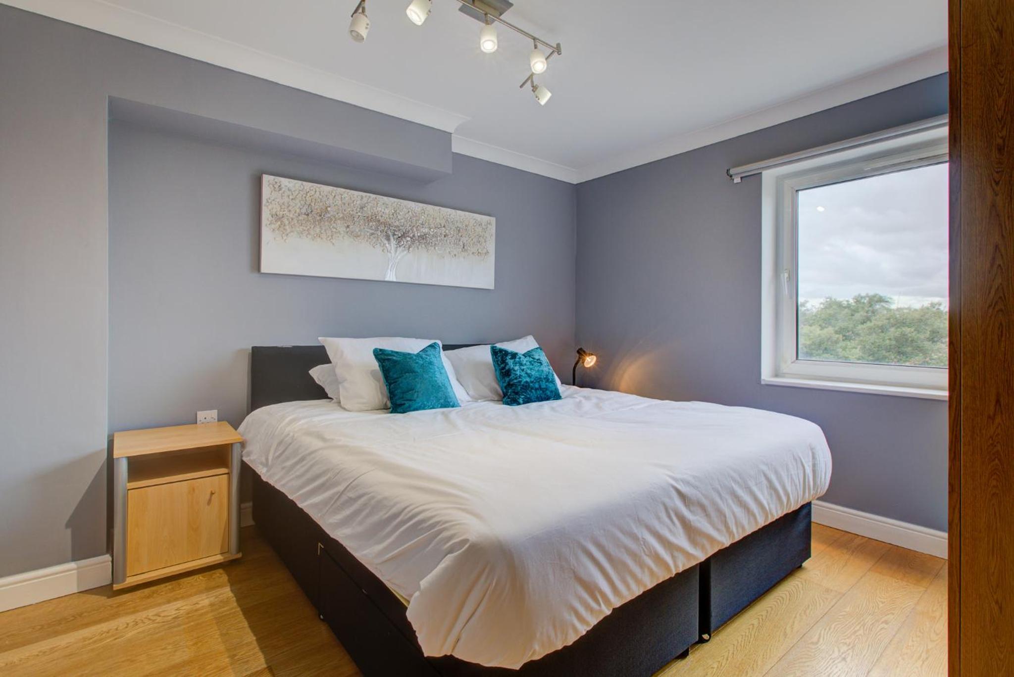 Statera Apartments - Thames View
