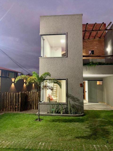 VILA MILAGRES duplex boutique 200M da praia