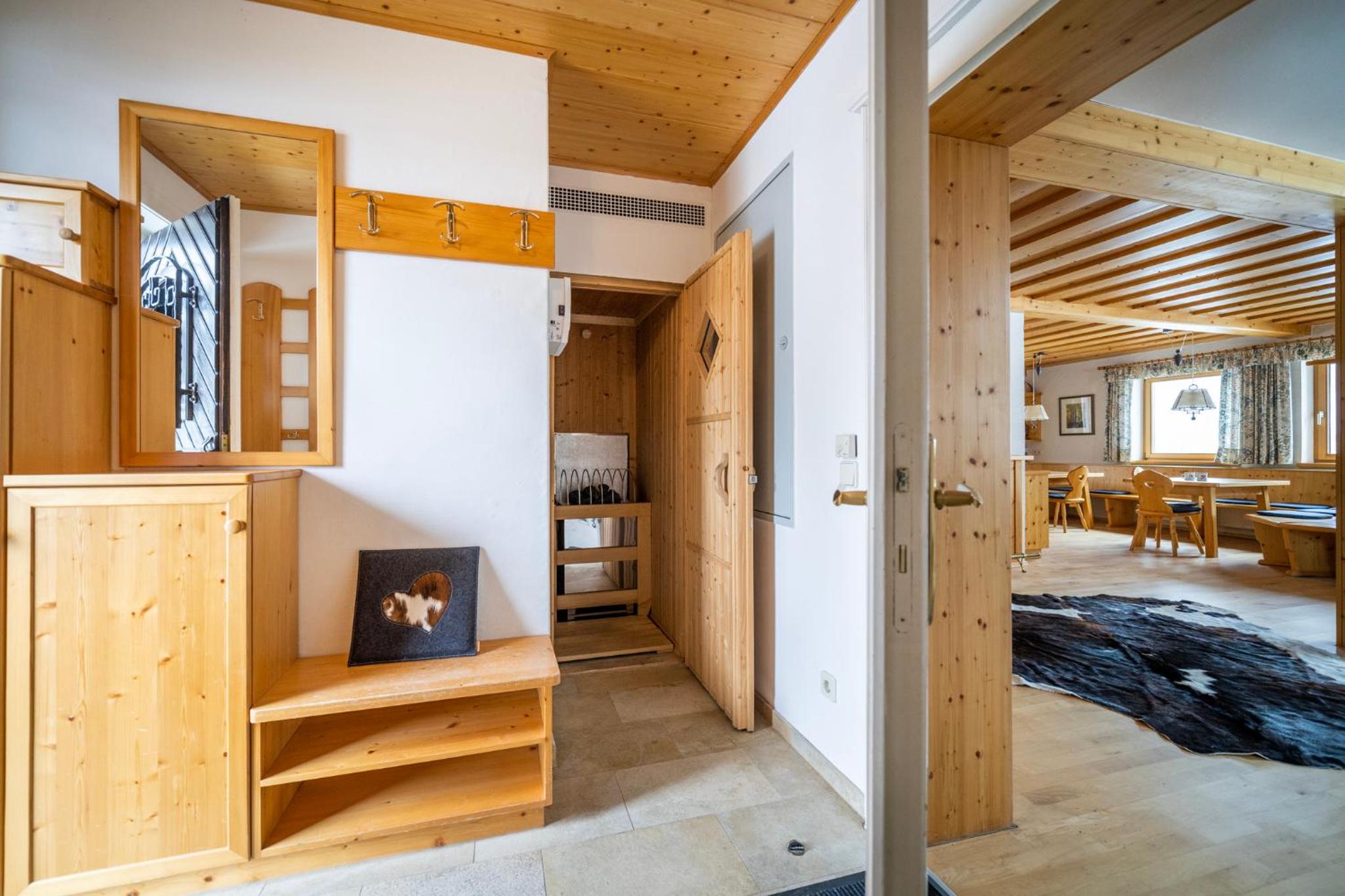 Heidi-Alm Lodge