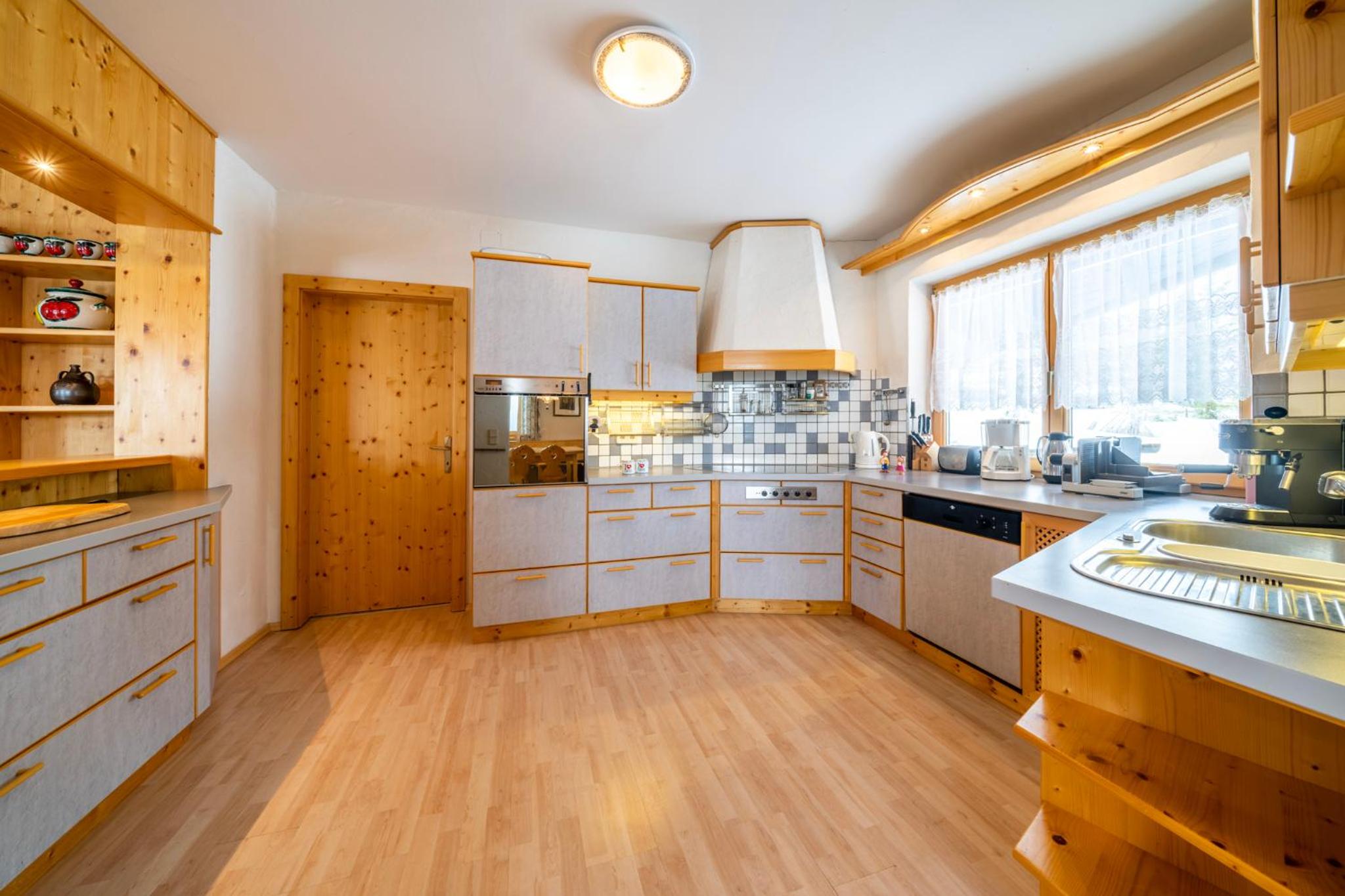 Heidi-Alm Lodge
