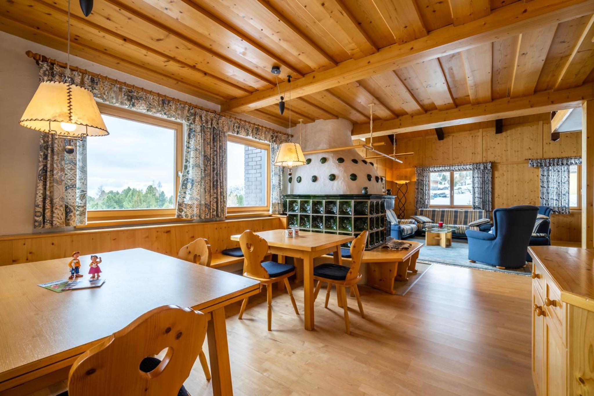 Heidi-Alm Lodge