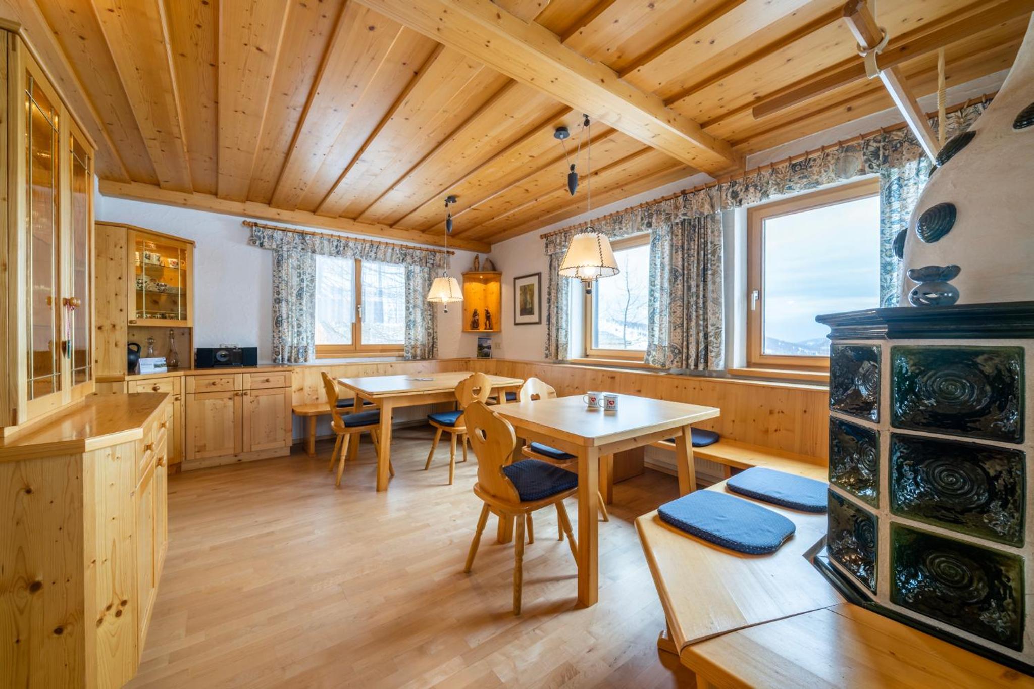 Heidi-Alm Lodge