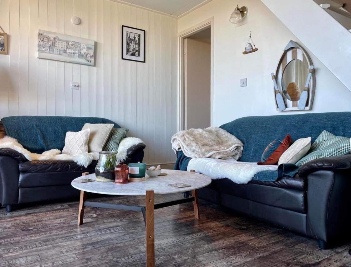 Chalet 95, Kingsdown Park view 3