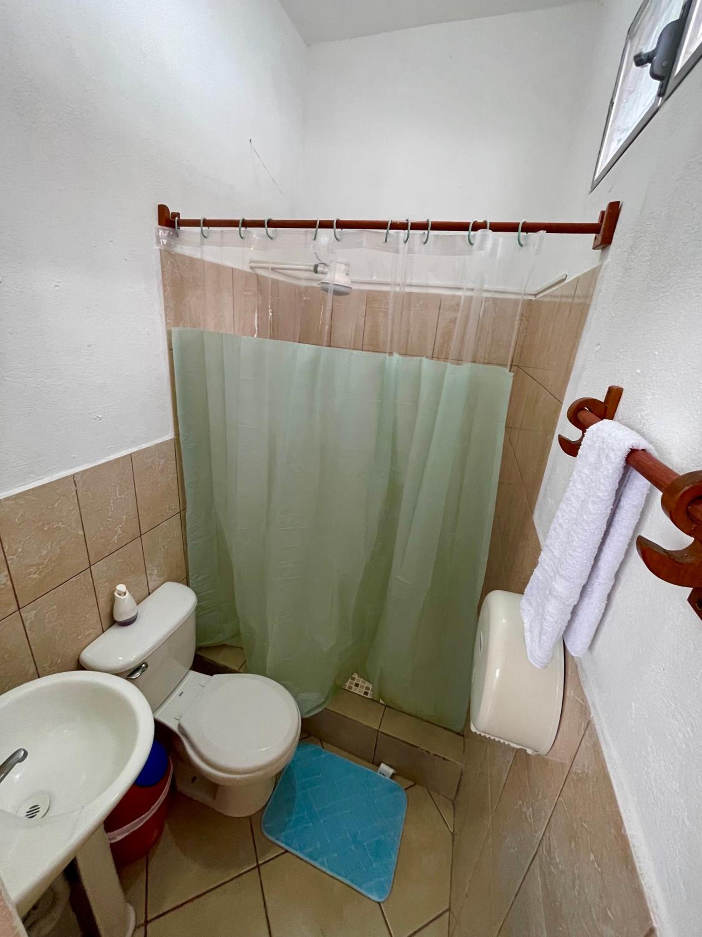 Hostal Inn 2 view 5