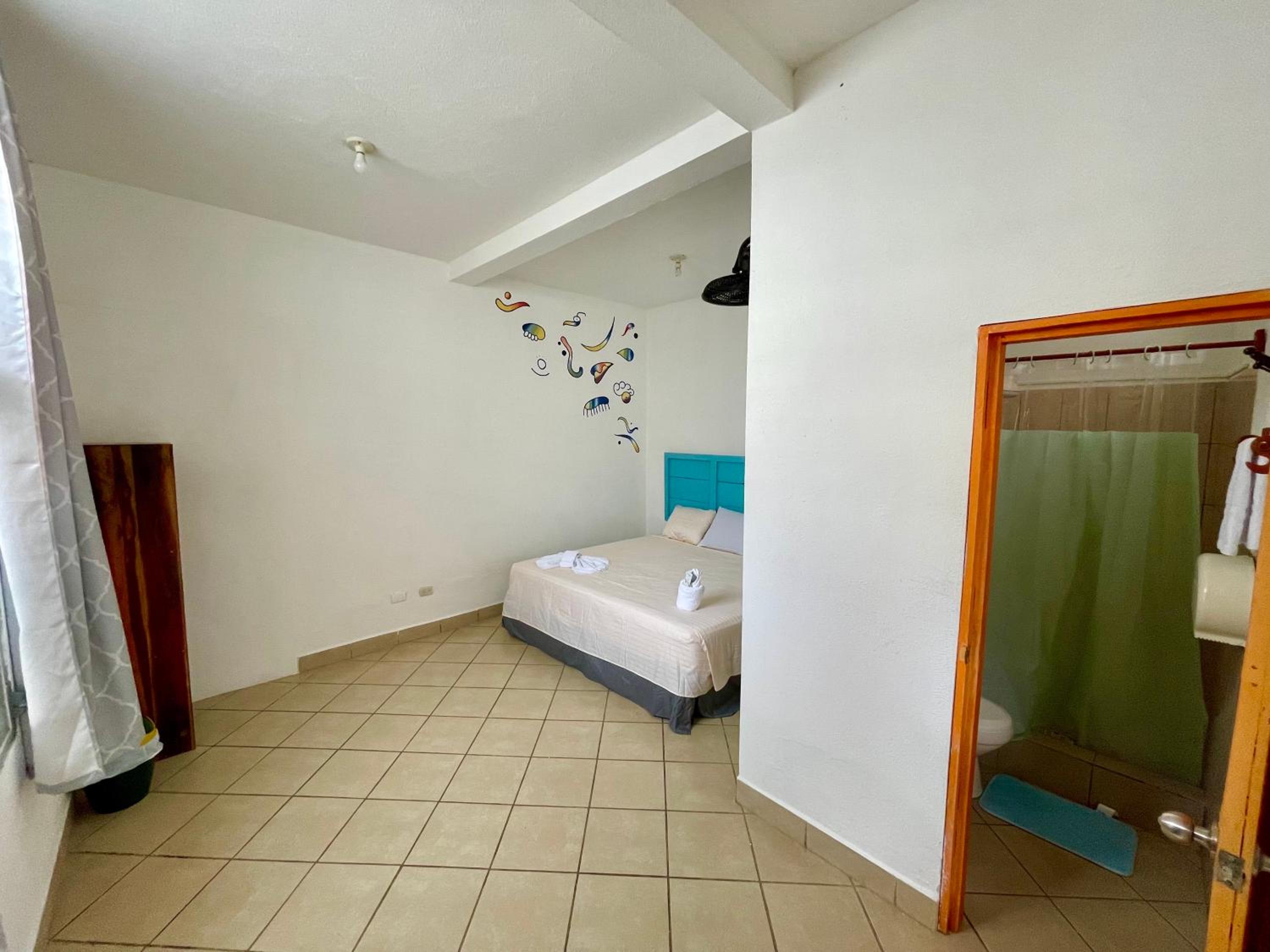Hostal Inn 2 view 4