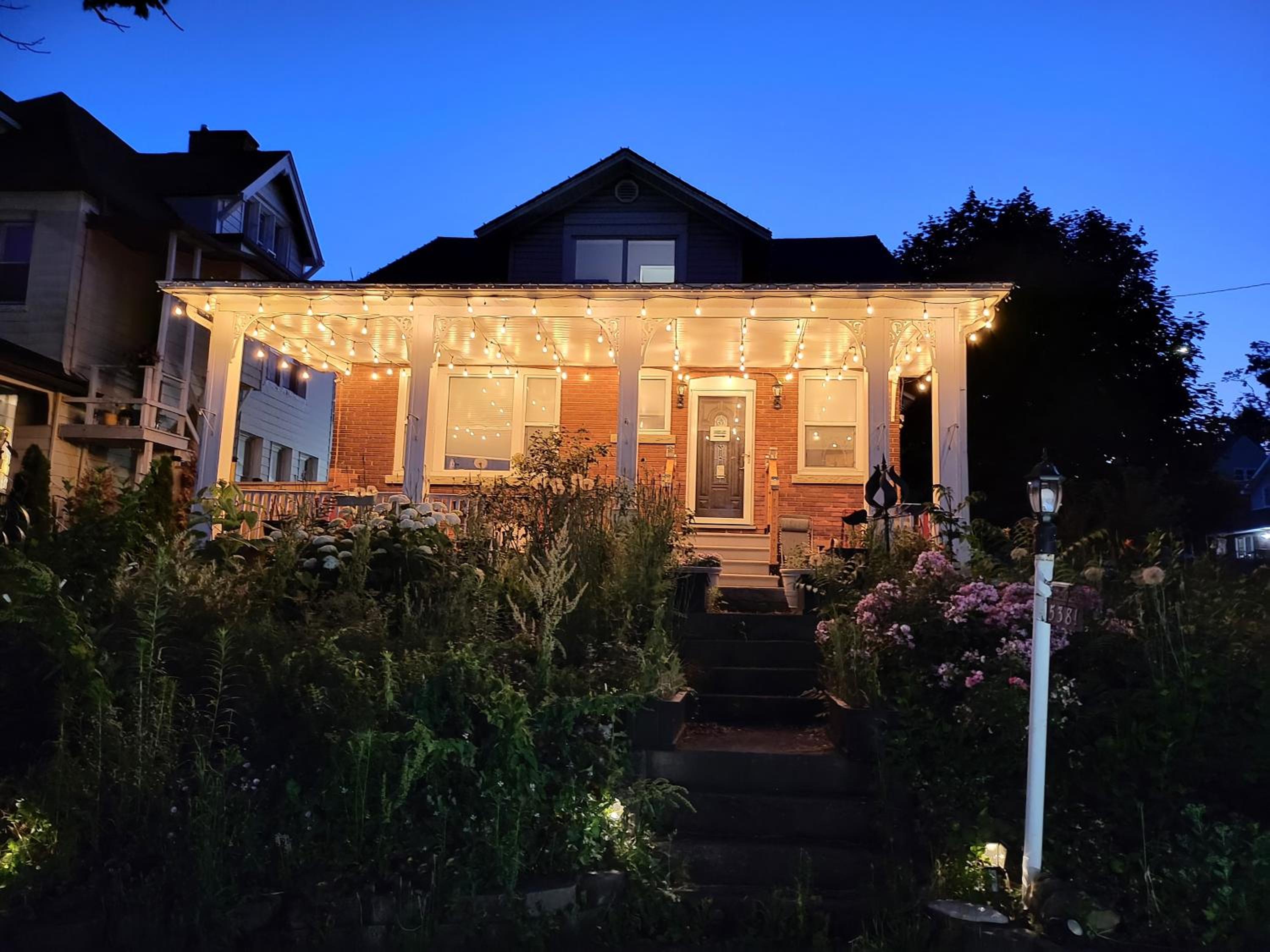 Serene Niagara Guest House