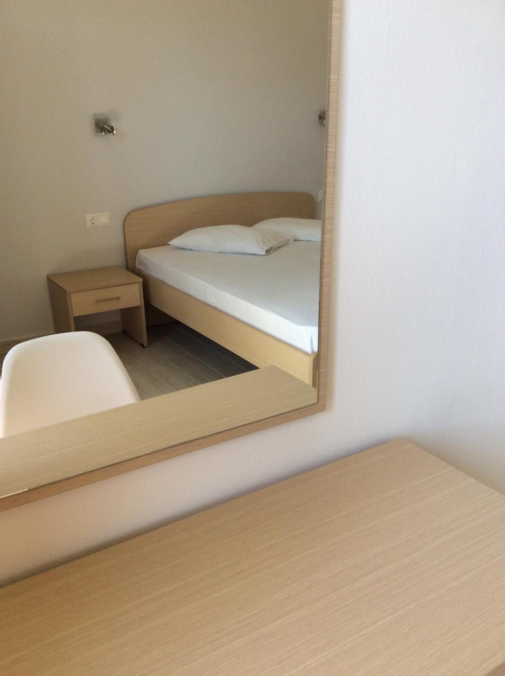 Elena Rooms