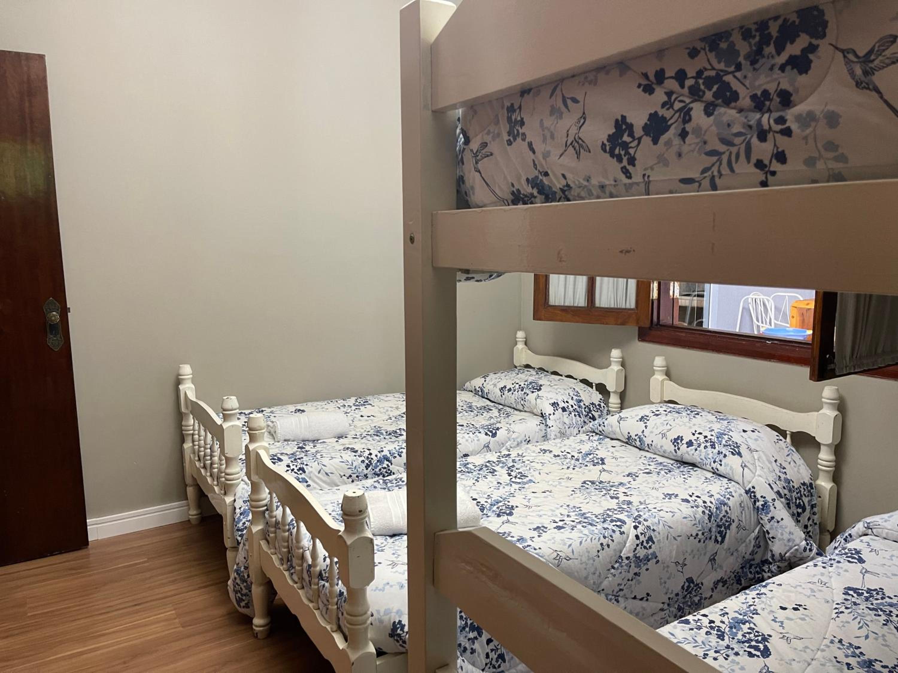Casa Azul Campos do Jordão 4 km do centro turístico Capivari