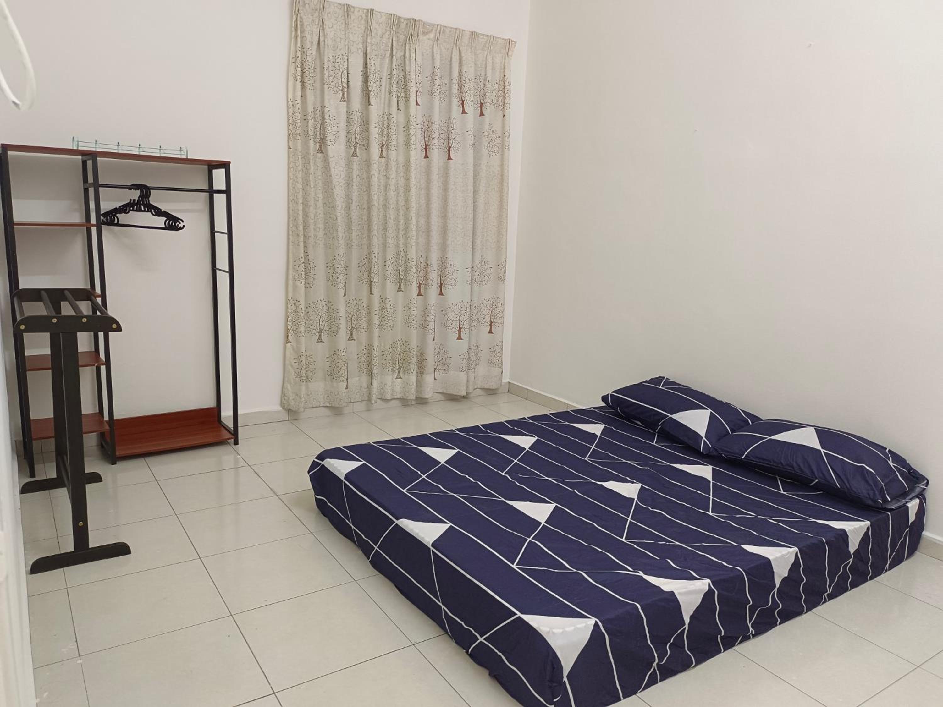 Happy homestay sitiawan photo 5