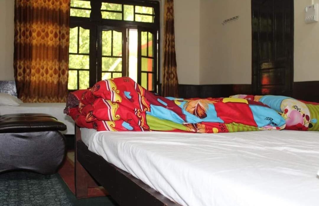 Rama Midway Guest House Astore view 5