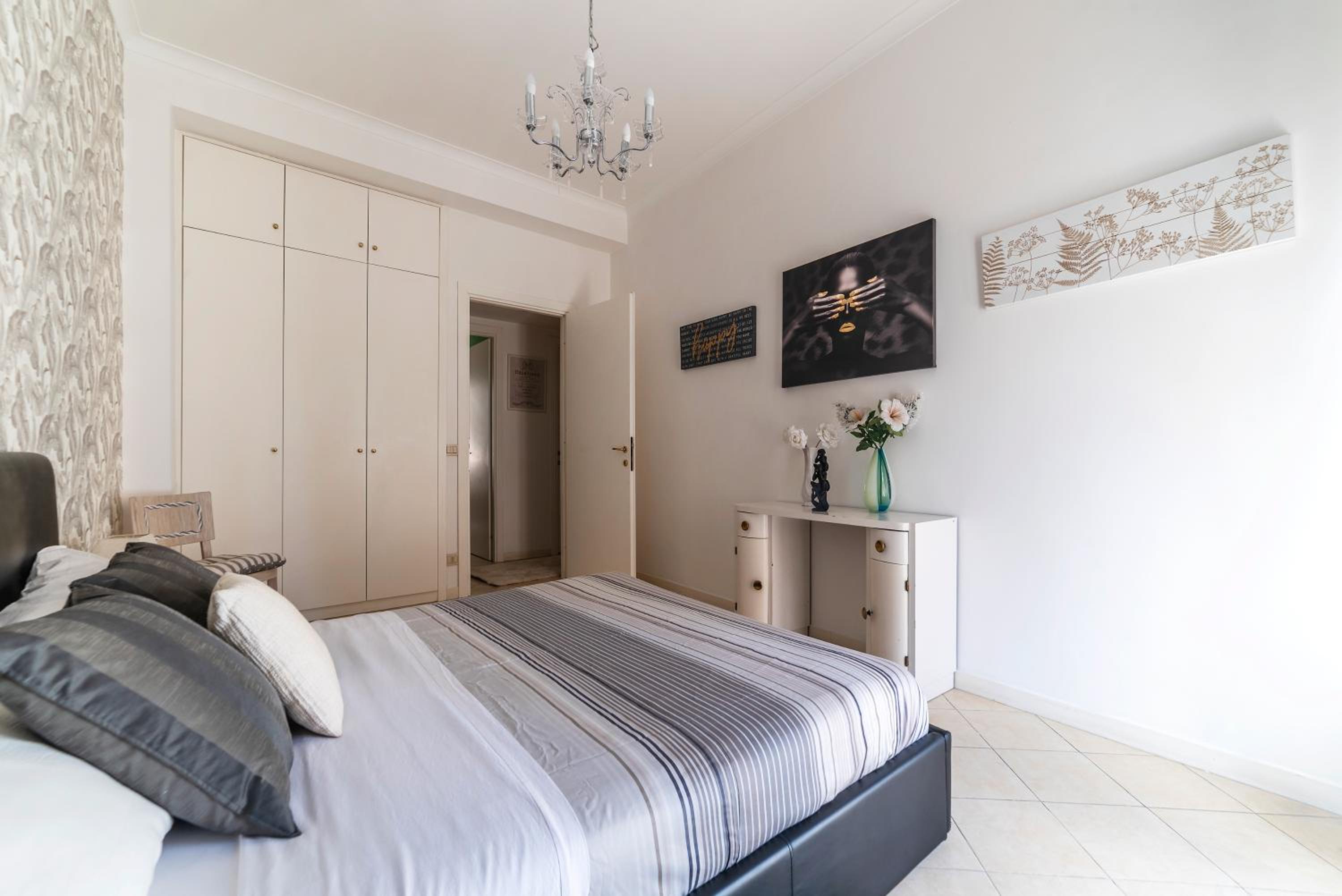 Vatican Corner Family Apartment
