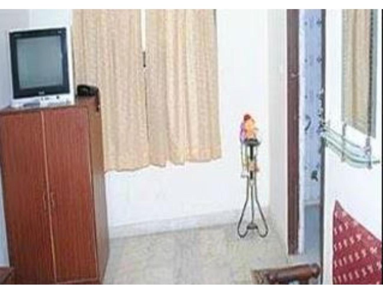 Shree Nath Hotel, Agra
