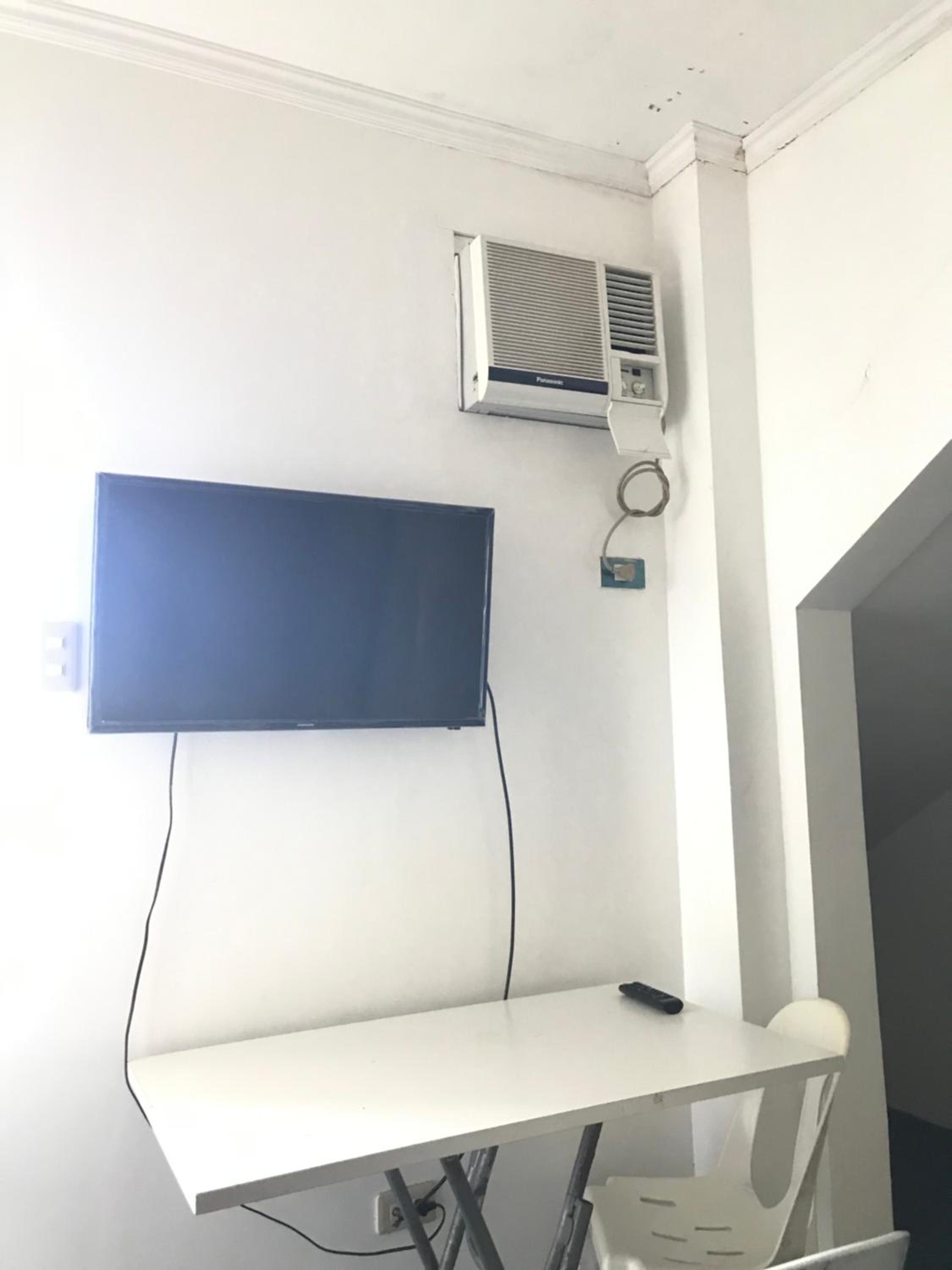 Vargas Apartelle