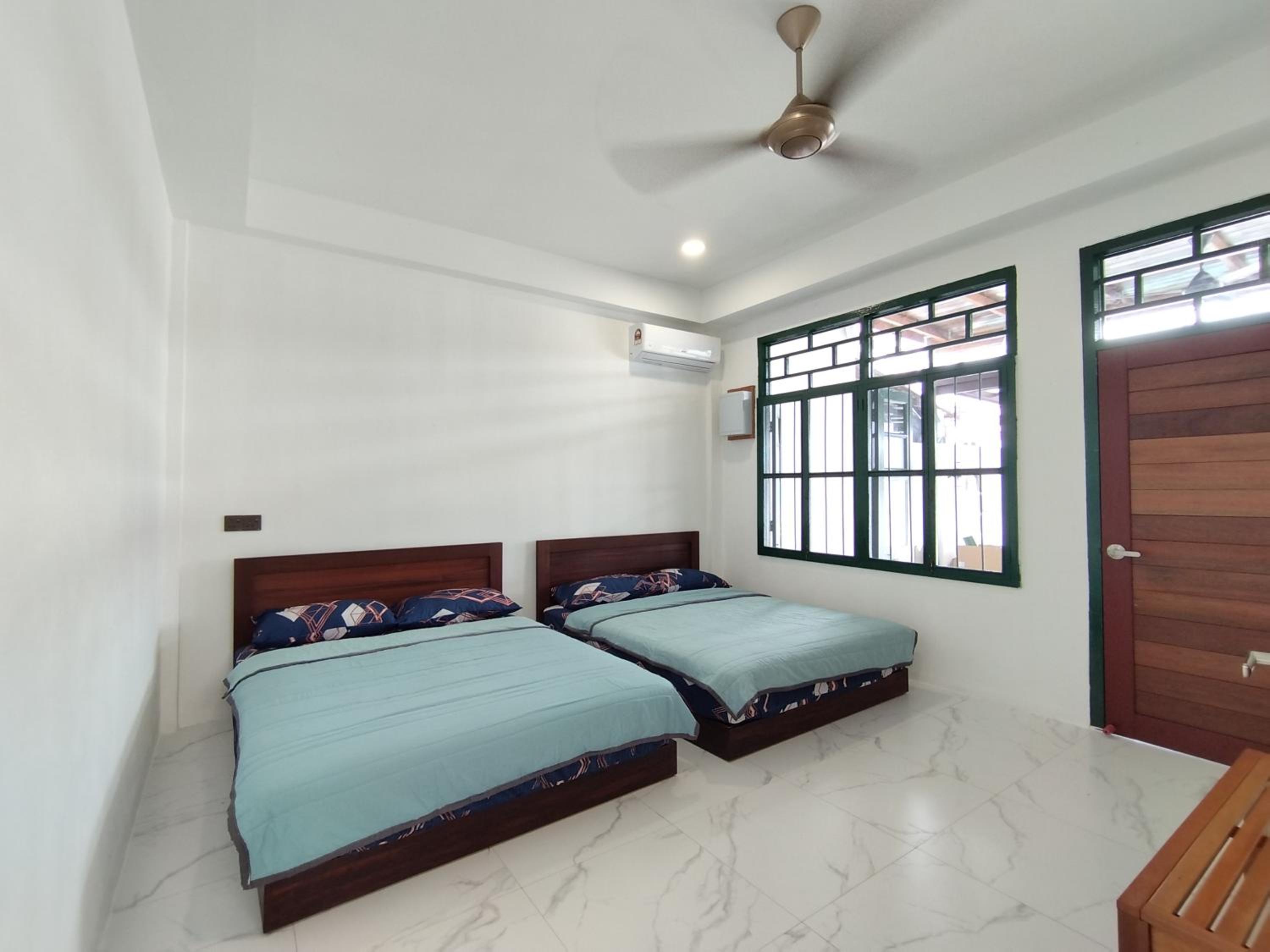 Nanyang Homestay 3 rooms 10 pax- Ground Floor photo 6