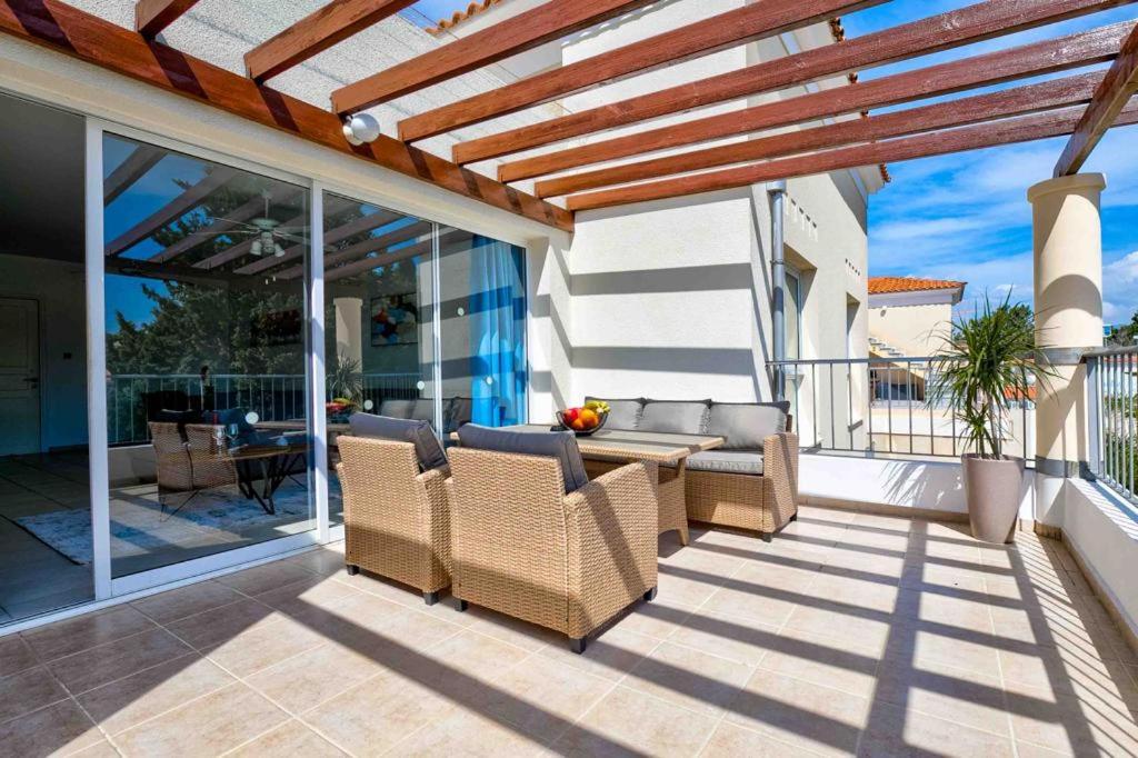 Penthouse Carina