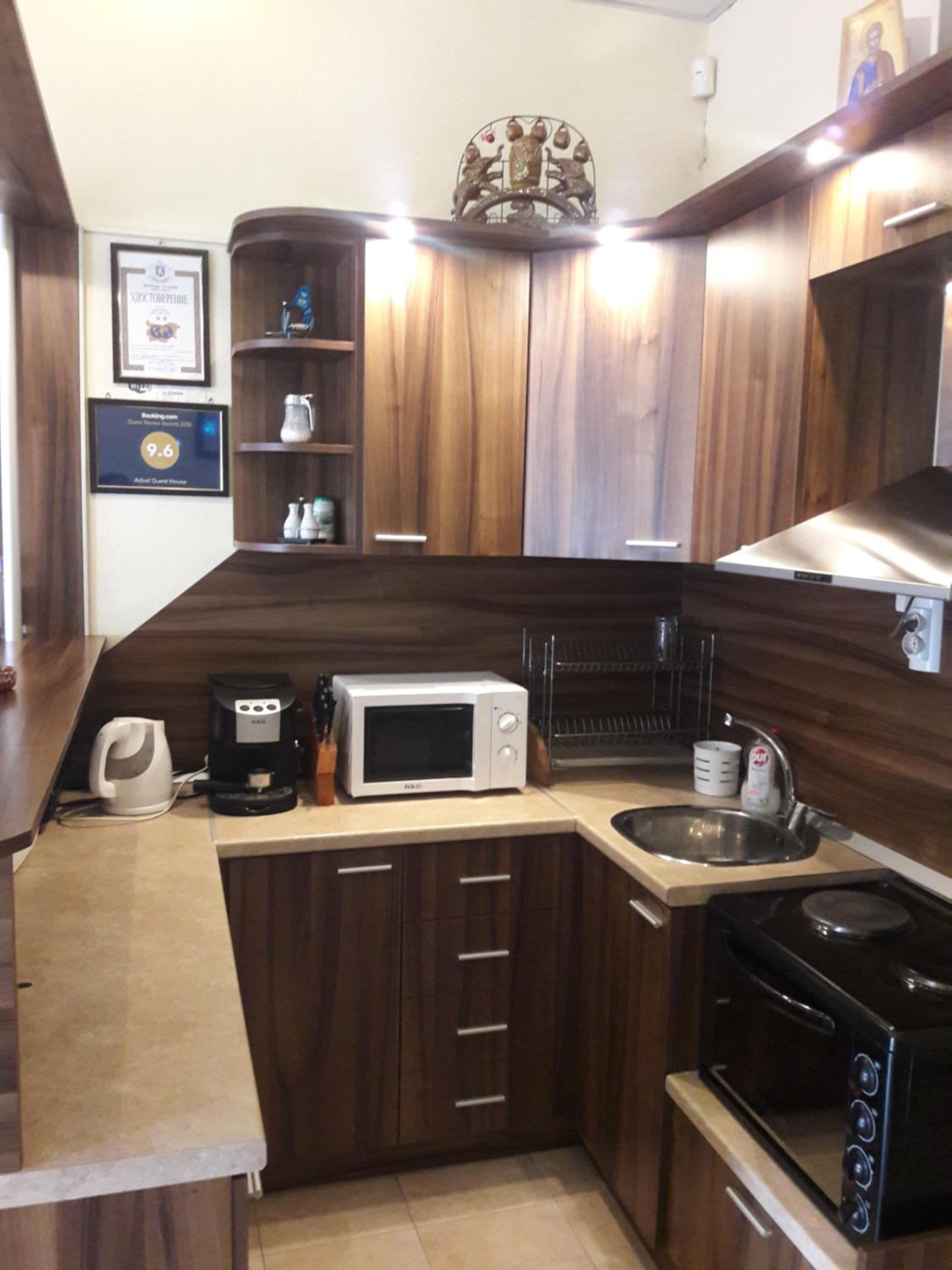 Advel Guest House