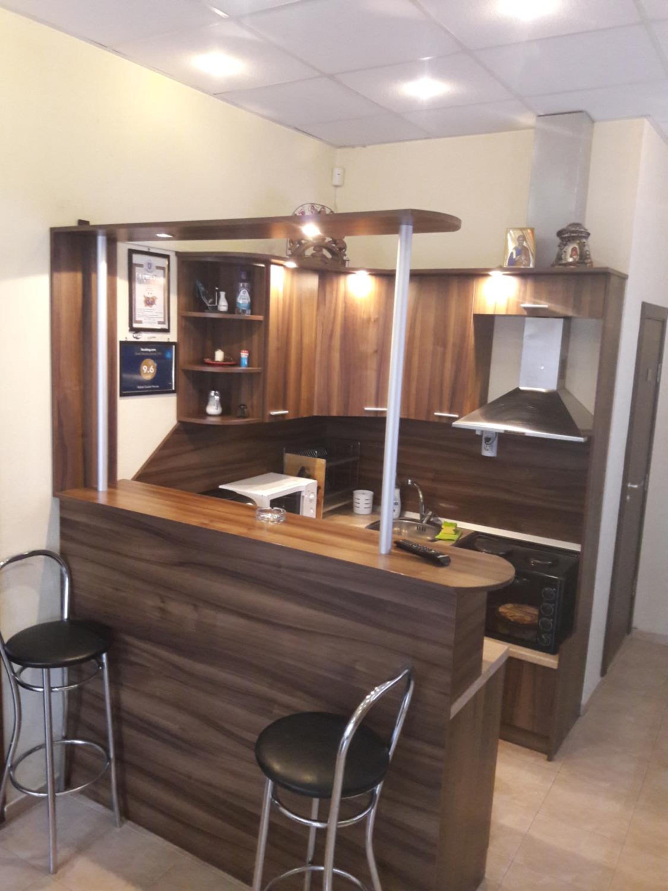Advel Guest House