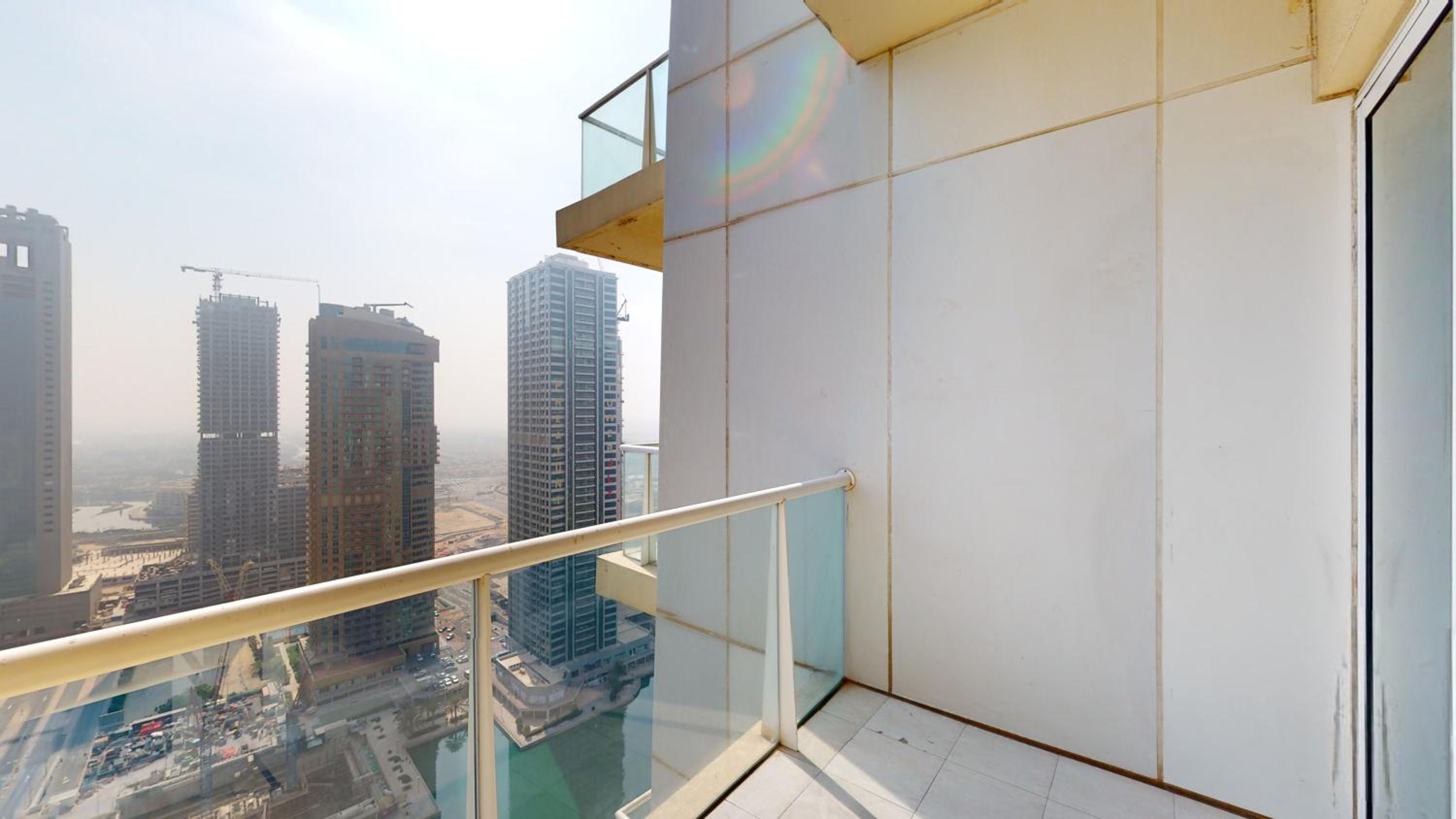 LV38 - Elegant 2BHK in Lake View Tower