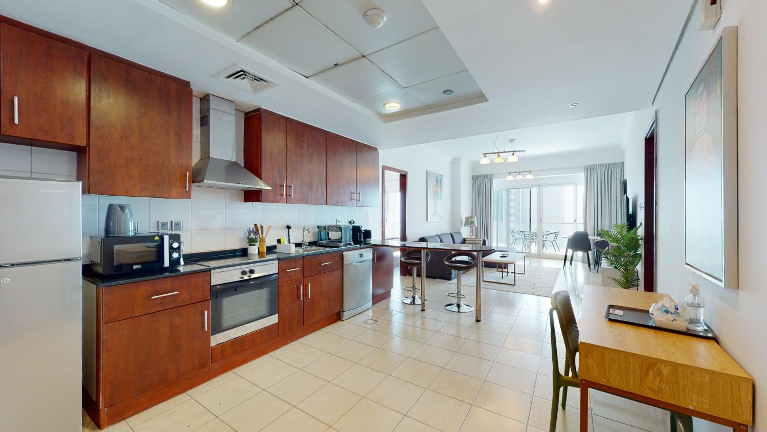 LV38 - Elegant 2BHK in Lake View Tower