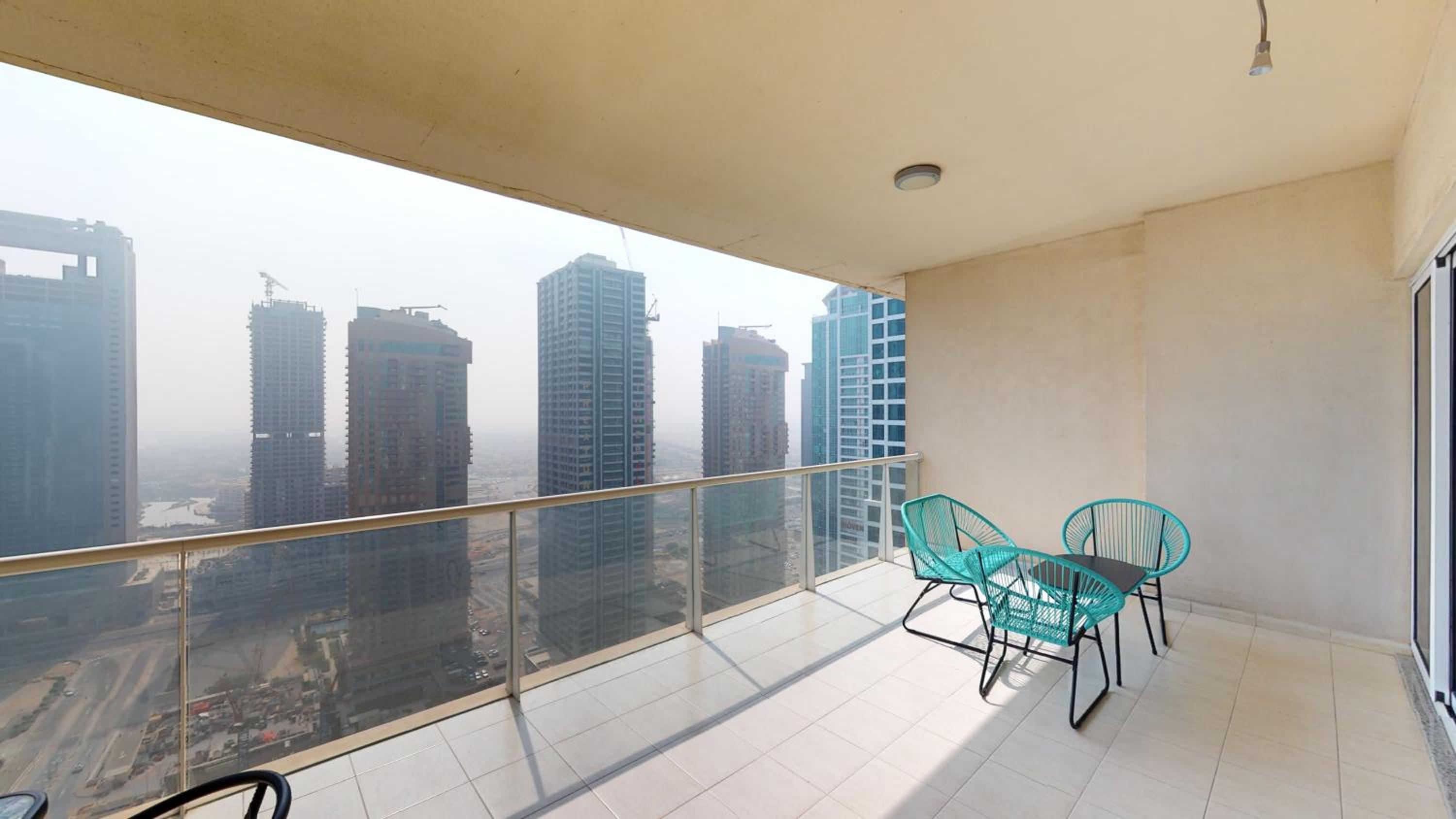 LV38 - Elegant 2BHK in Lake View Tower