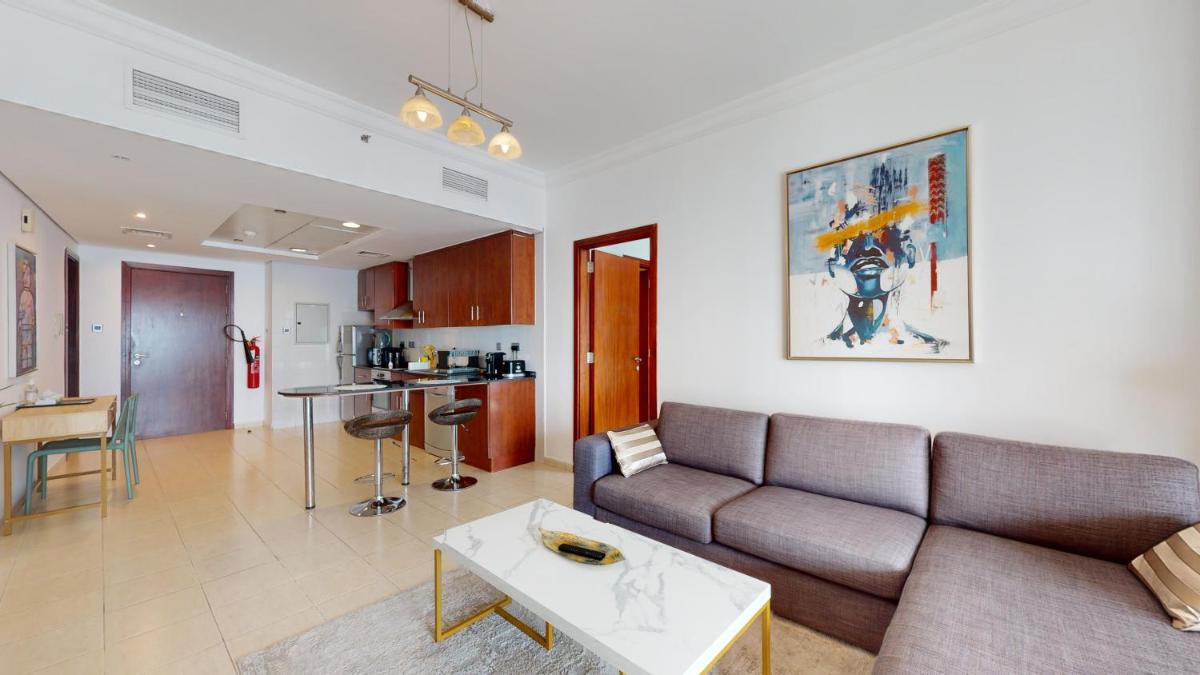 LV38 - Elegant 2BHK in Lake View Tower