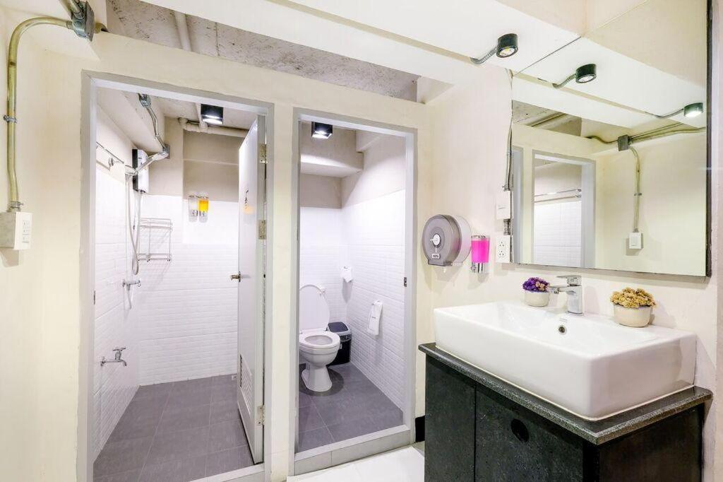 Salee Hostel