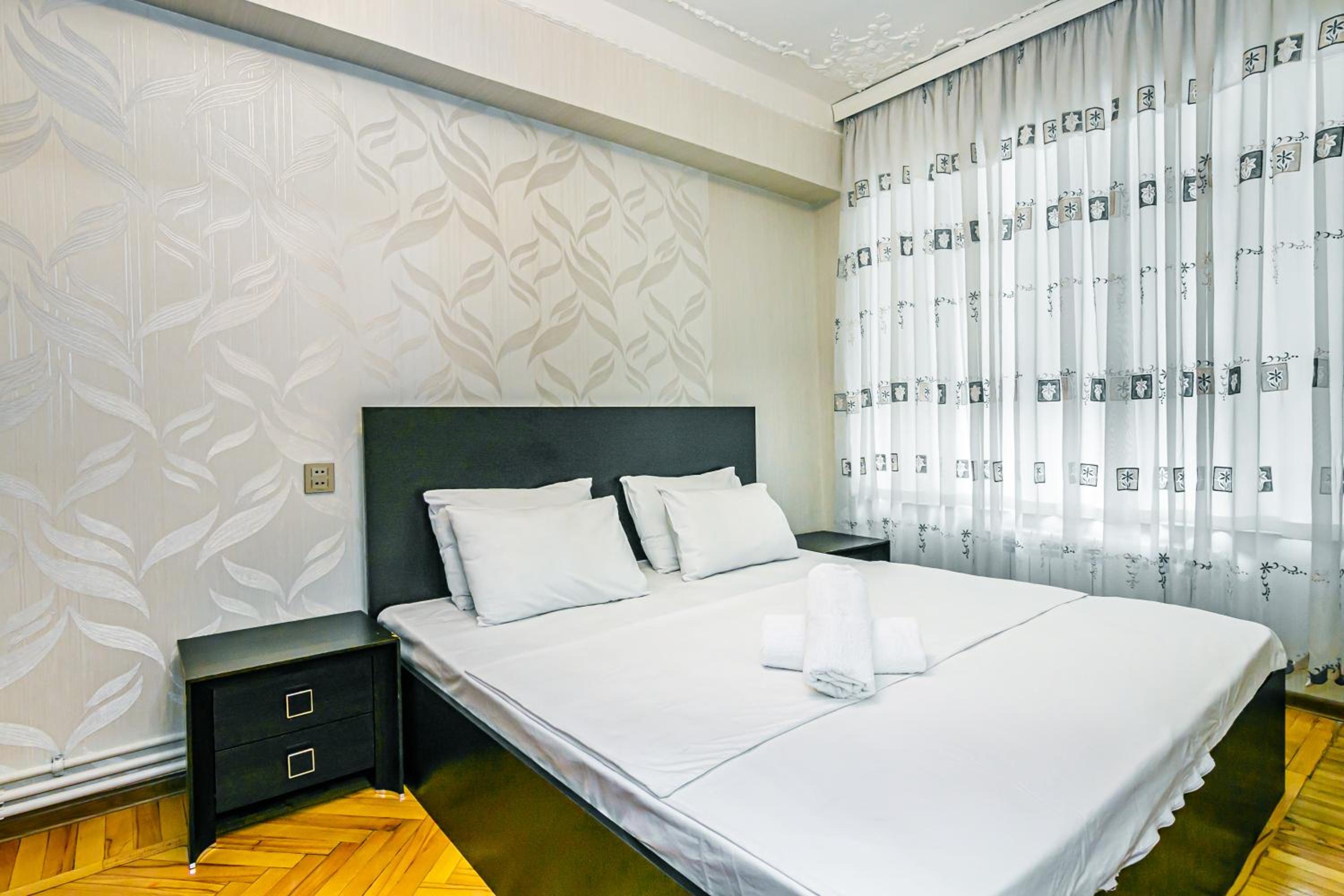 Deluxe Apartment 251