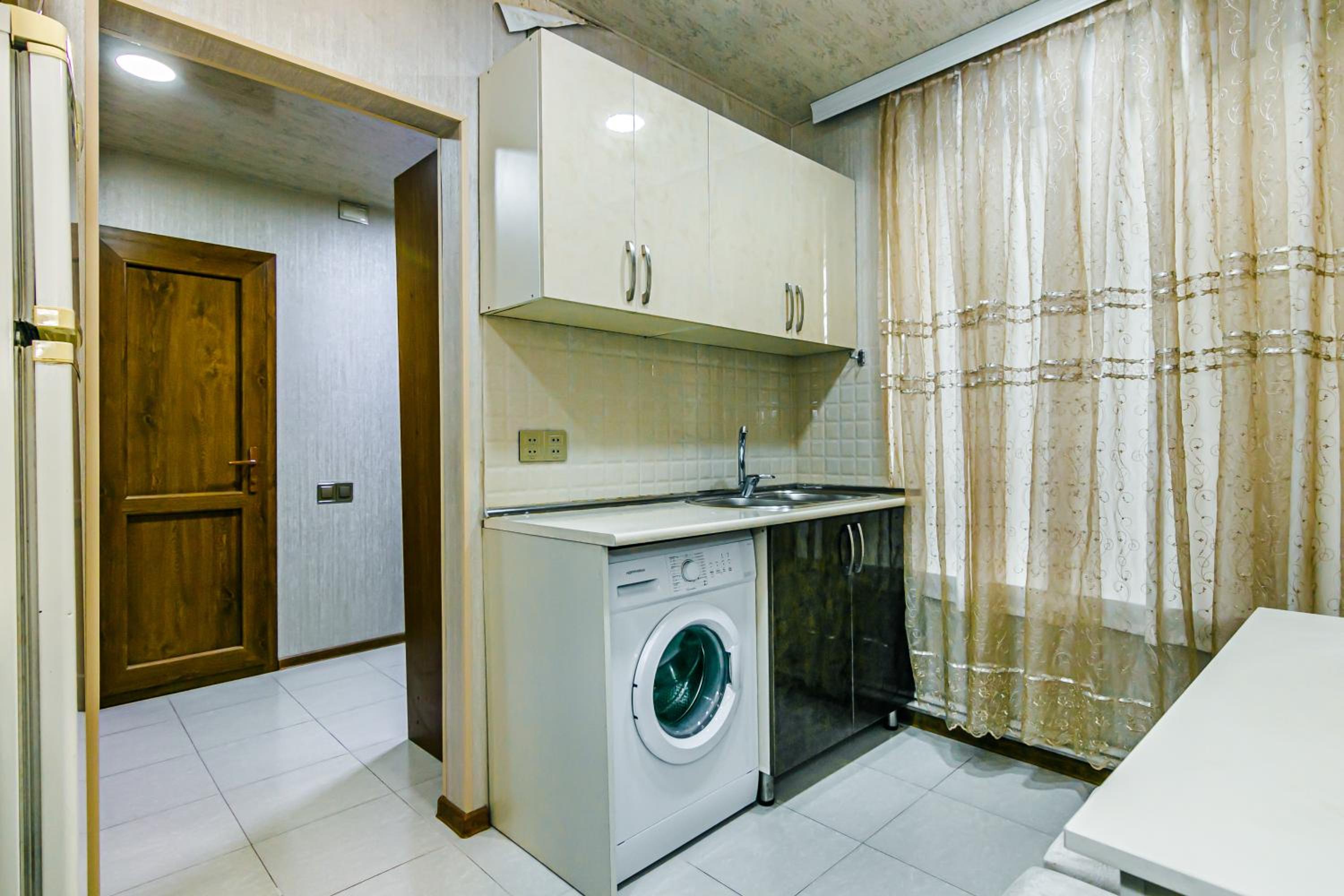 Deluxe Apartment 251