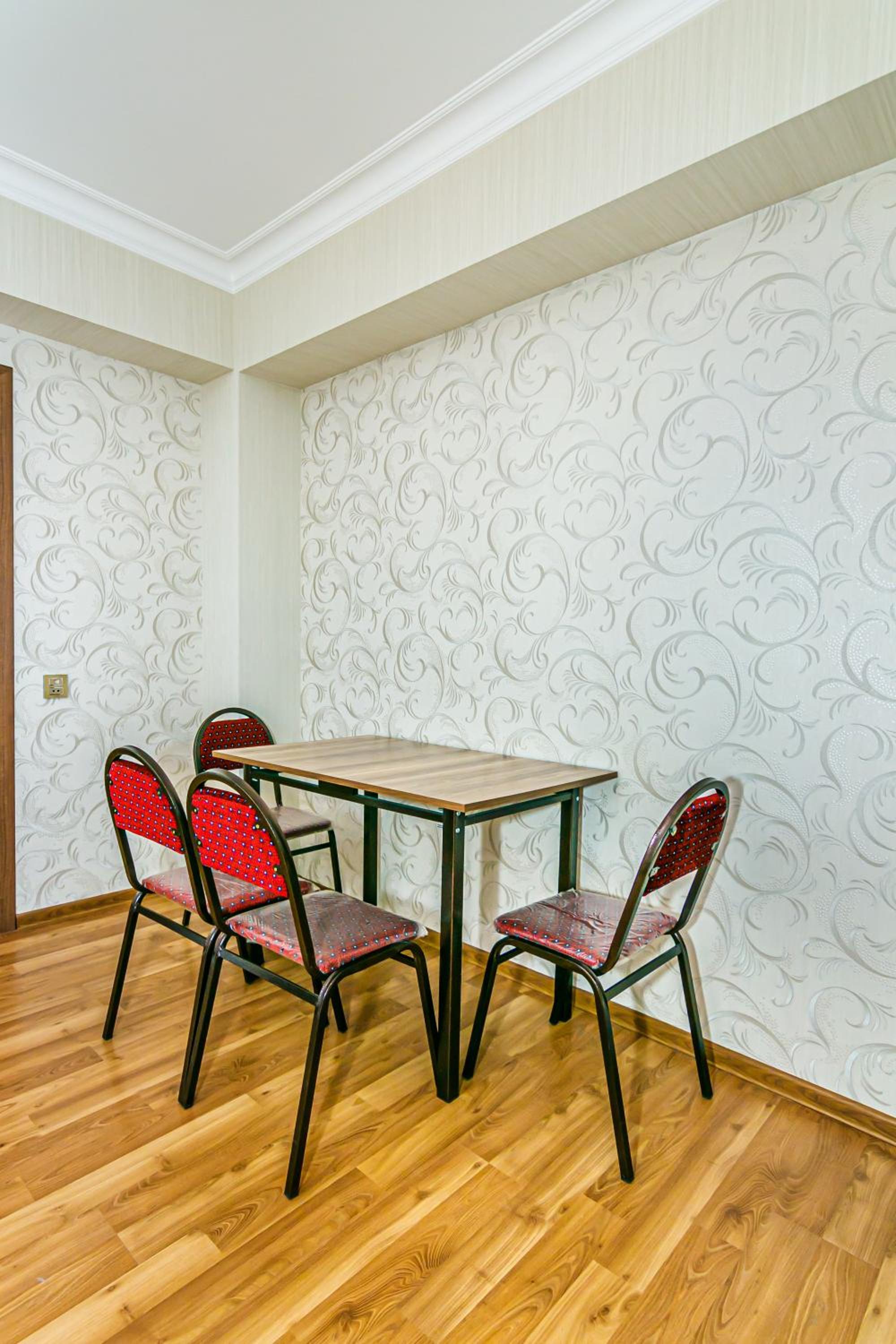 Deluxe Apartment 251