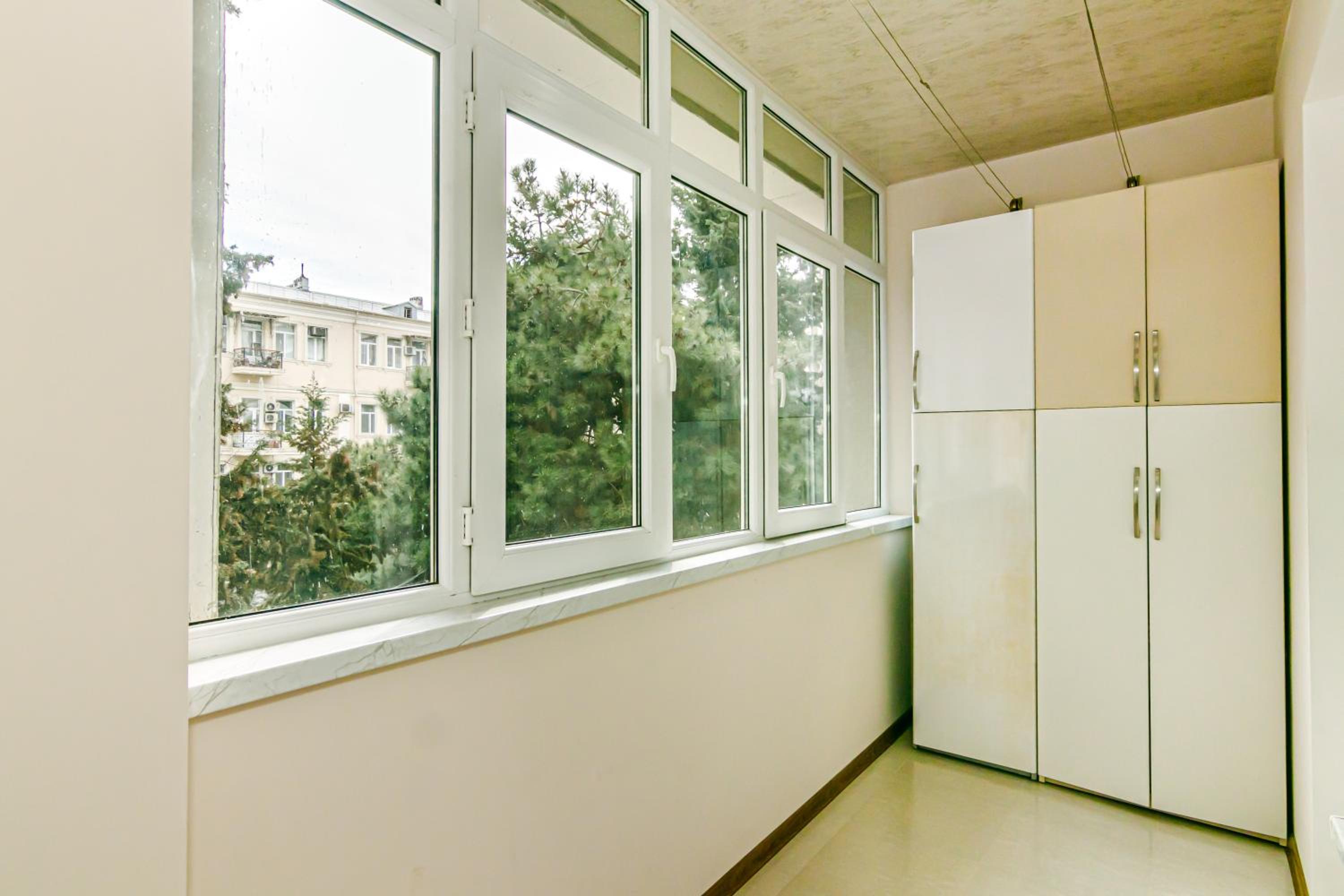 Deluxe Apartment 251