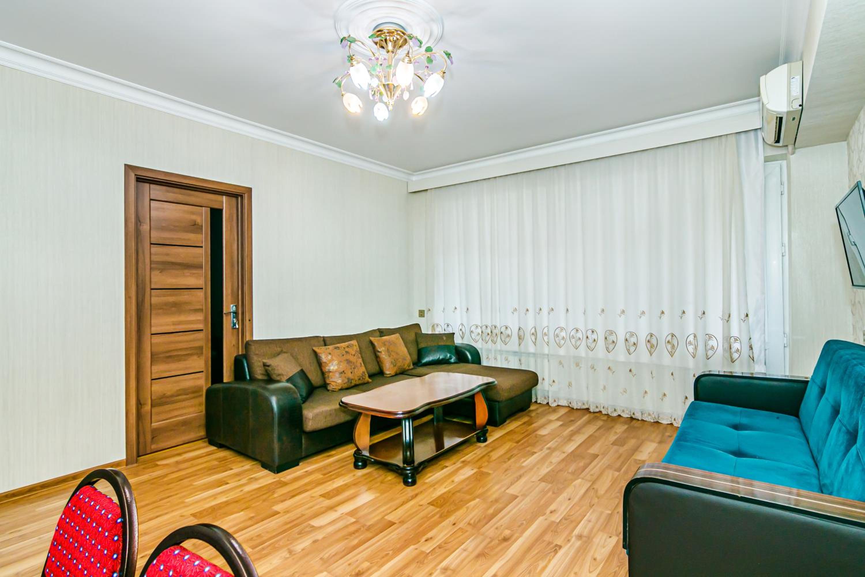 Deluxe Apartment 251