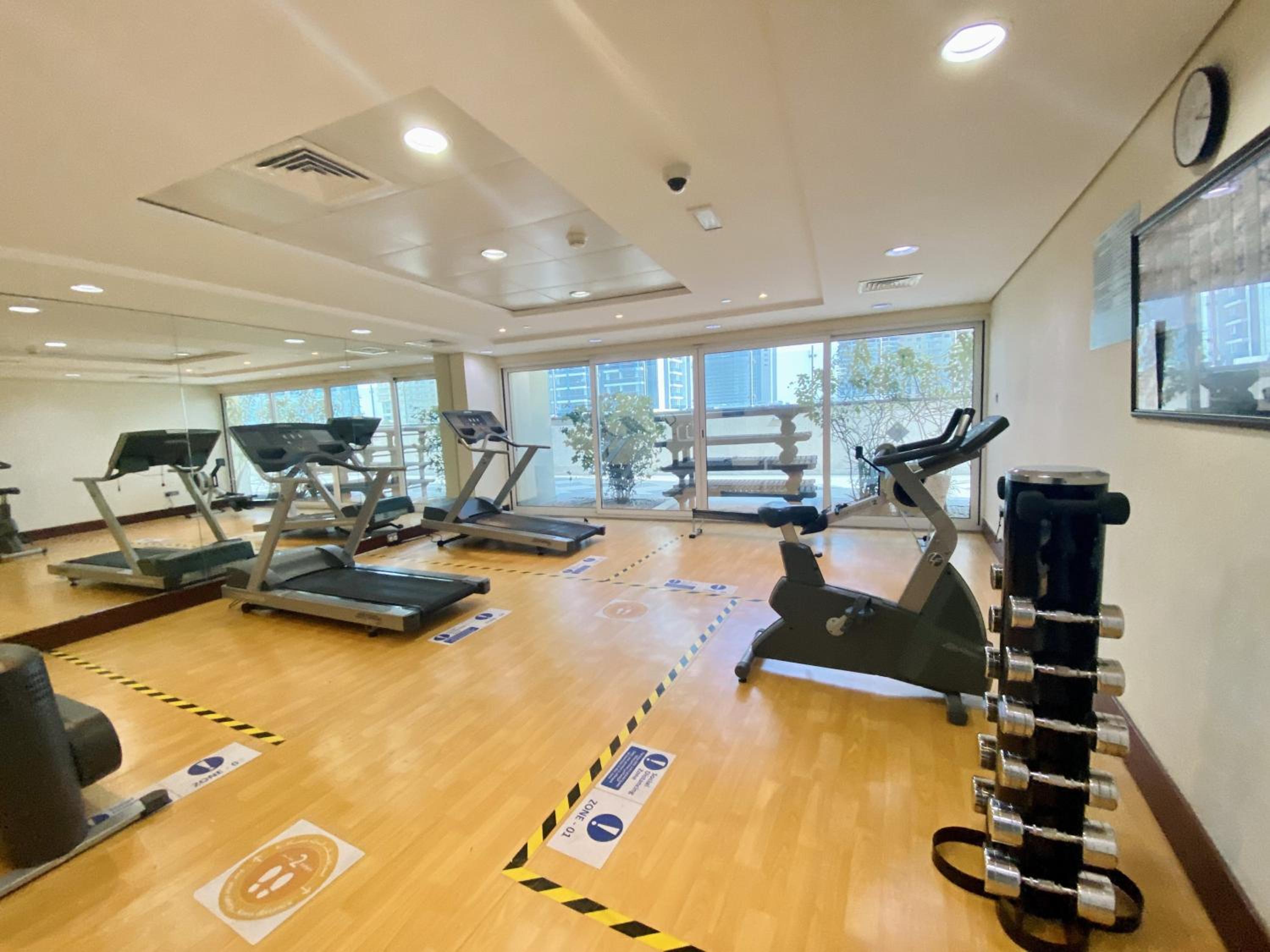 LV38 - Elegant 2BHK in Lake View Tower