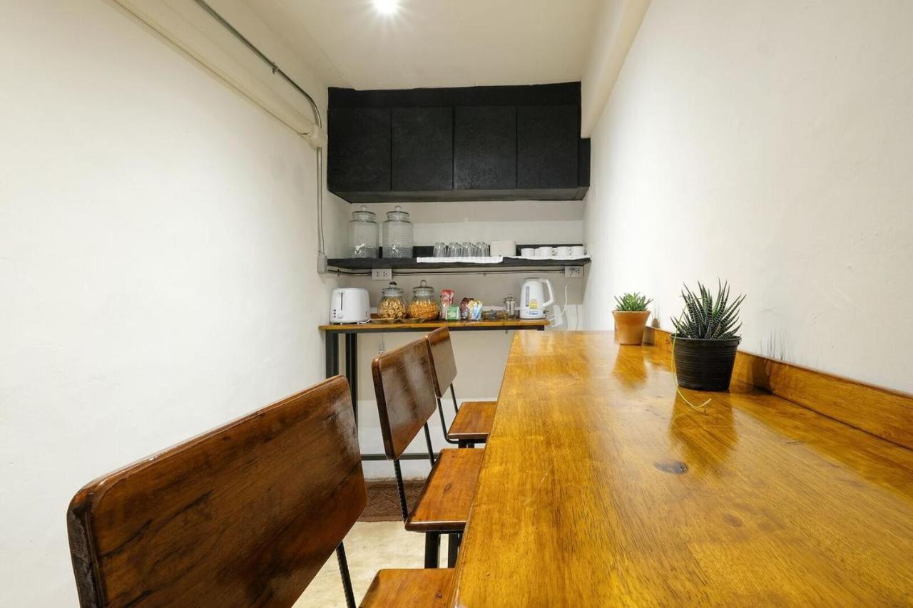 Salee Hostel
