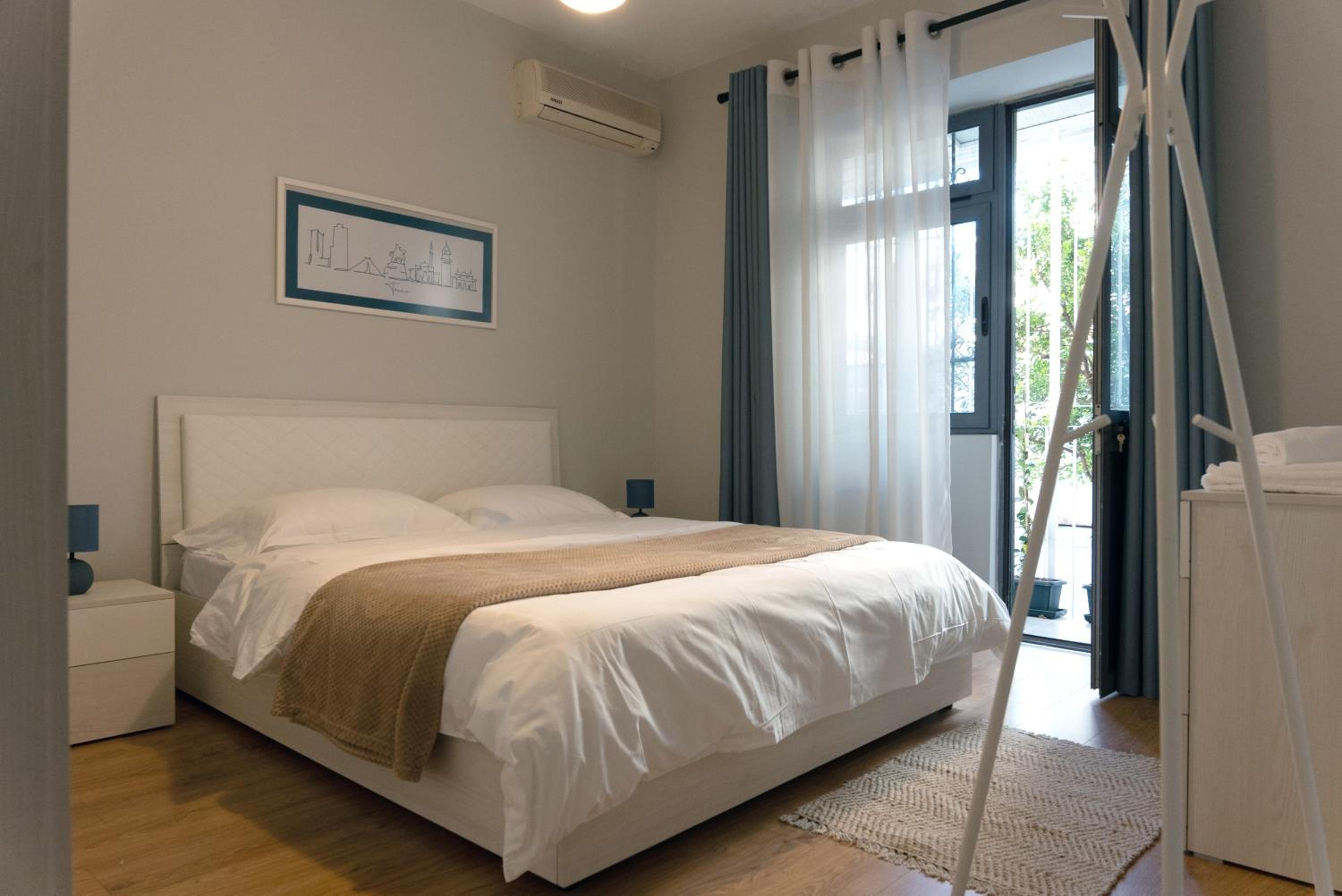 City Center Apartment