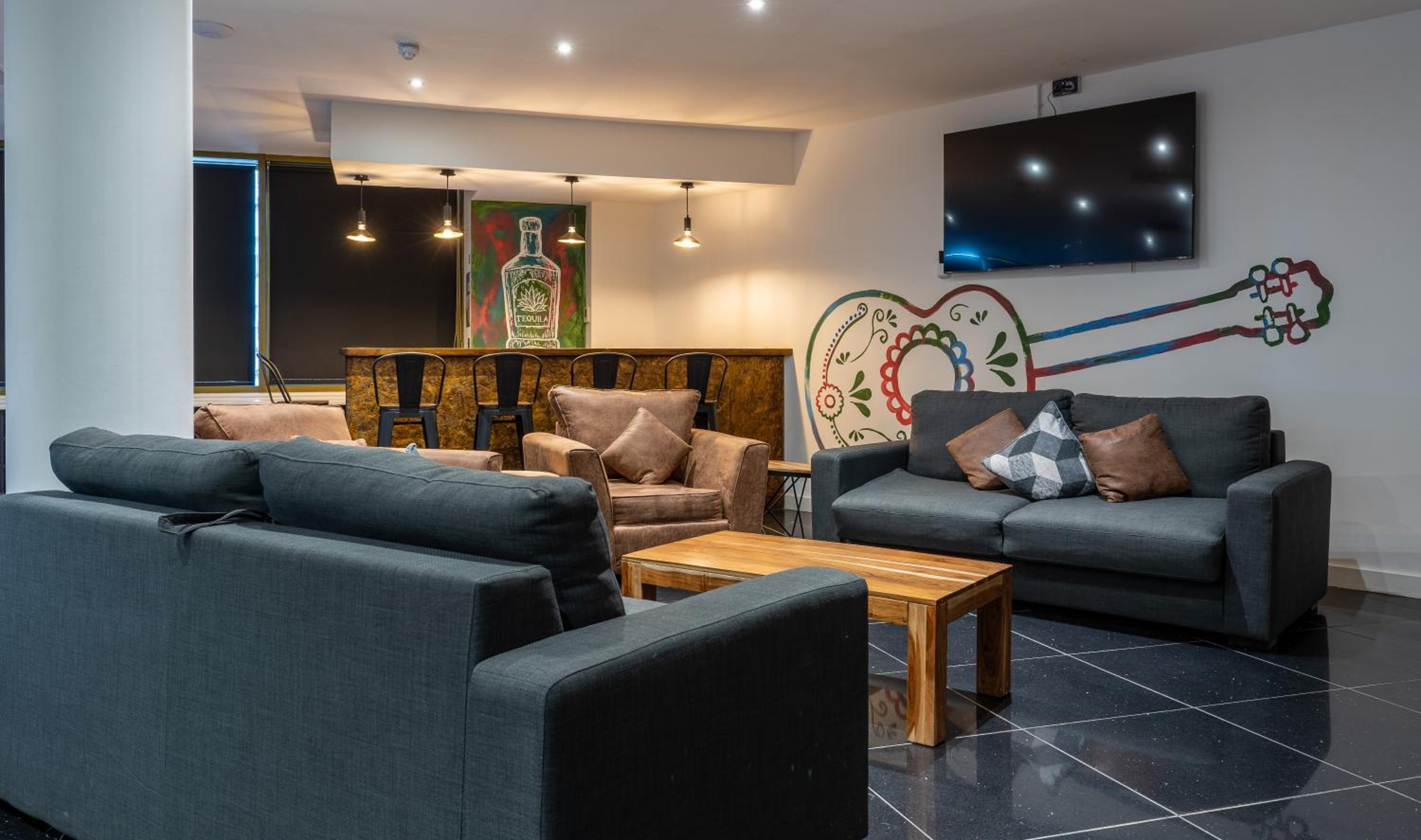 lounge
