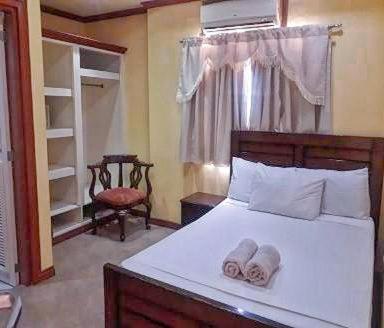PALM TREE RESORT AND RESTAURANT