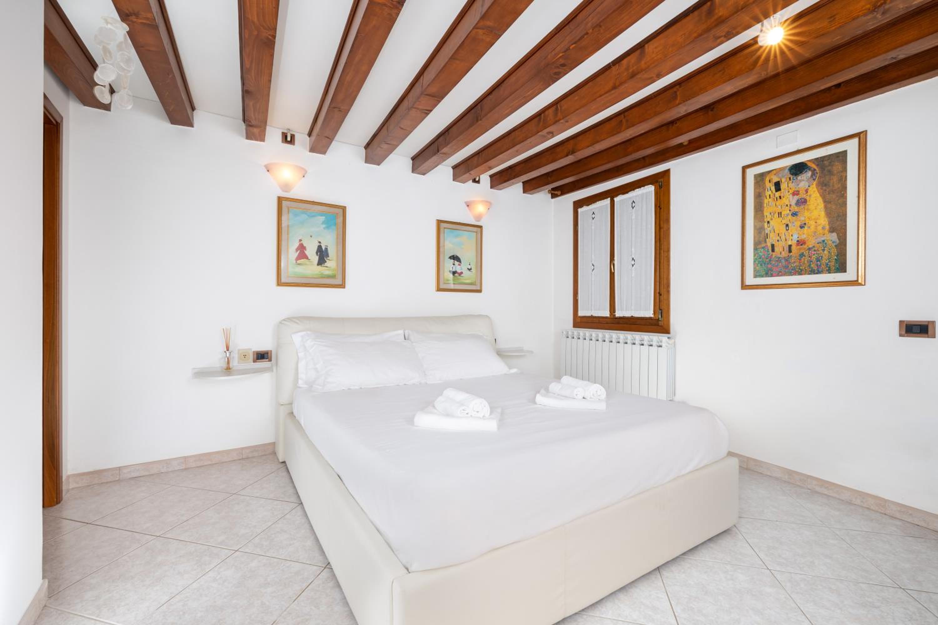 Ca Giardini Apartments in Biennale by Bricola Apartments