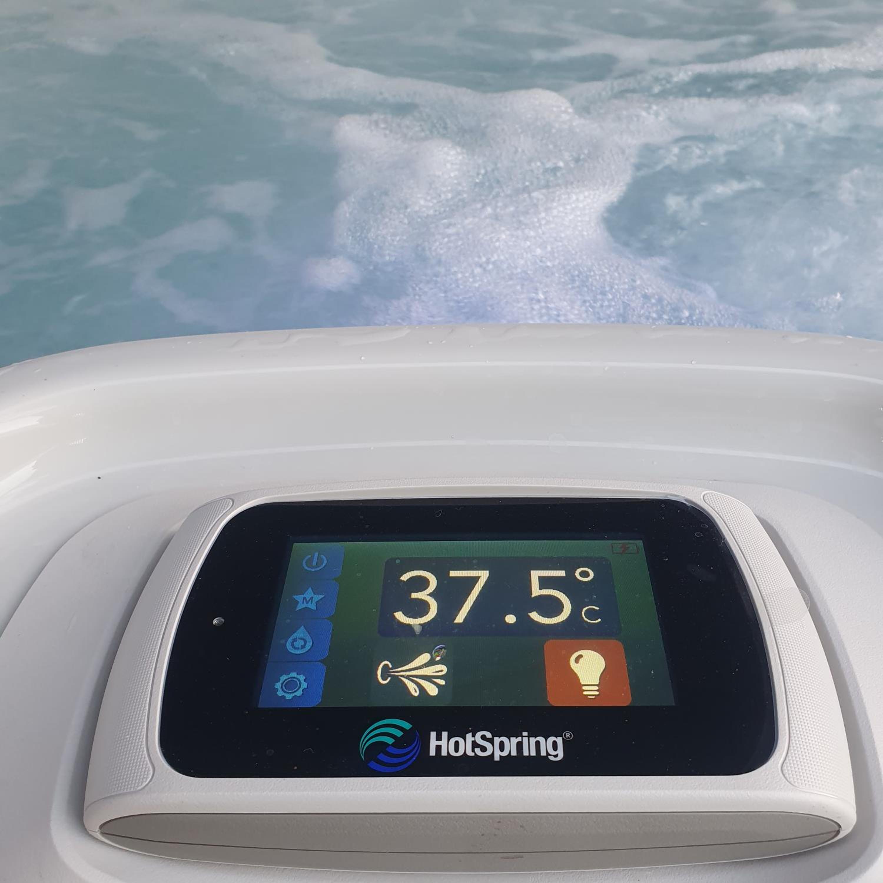 SUBSTANTIEL - Luxury Rooms & Wellness Suite