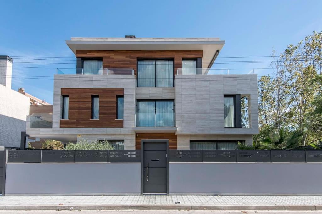 LUXURY VILLA Castelldefels playa.
