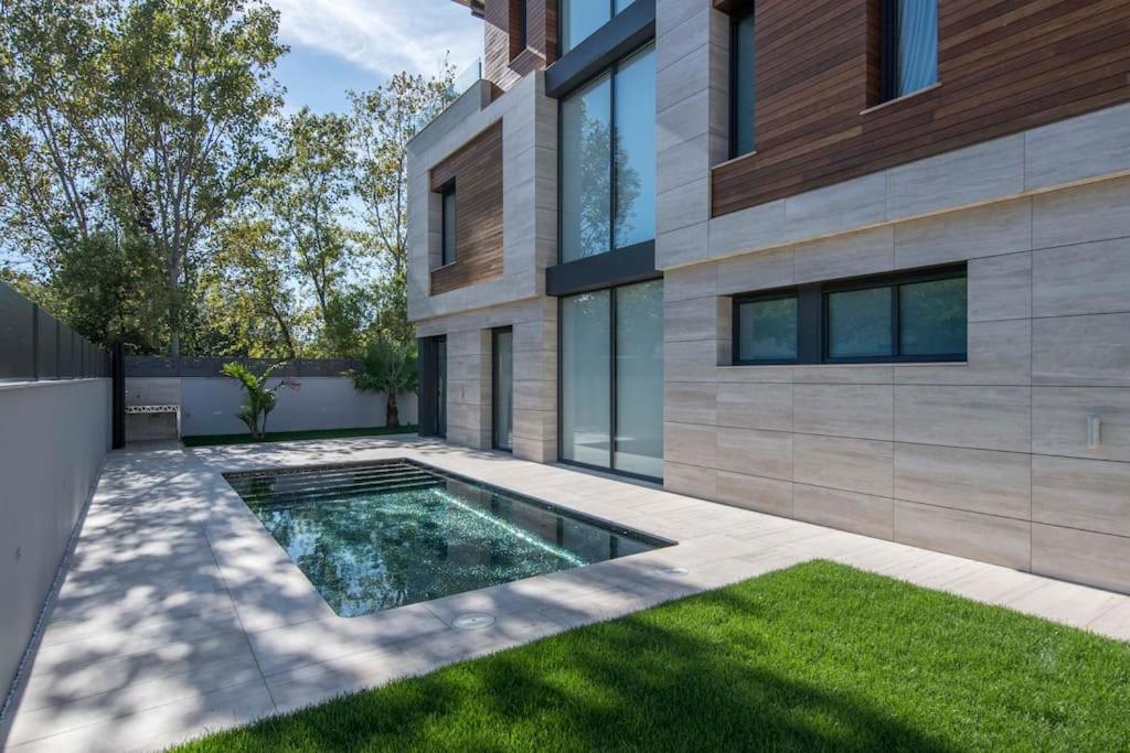 LUXURY VILLA Castelldefels playa.
