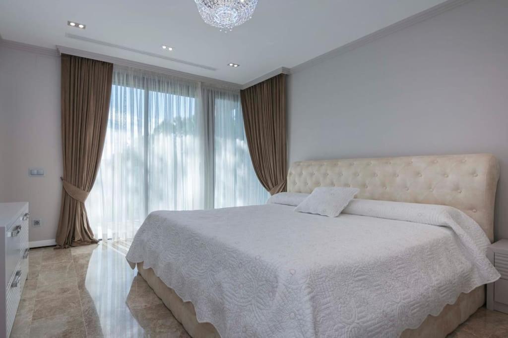 LUXURY VILLA Castelldefels playa.
