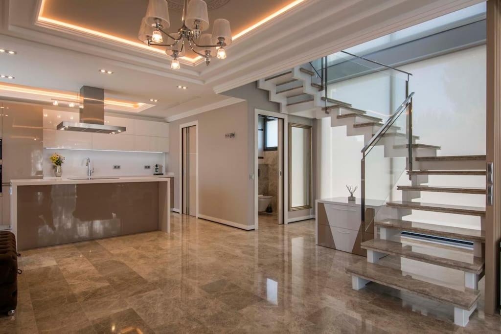 LUXURY VILLA Castelldefels playa.